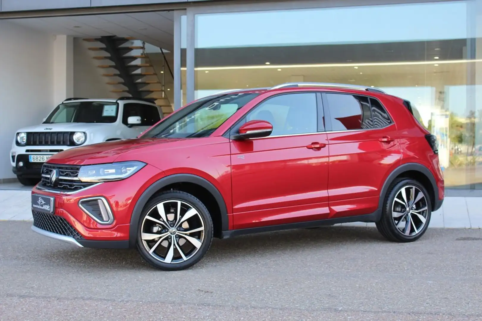 Volkswagen T-Cross R-Line 1.0 TSI 85kW (115CV) Rojo - 2