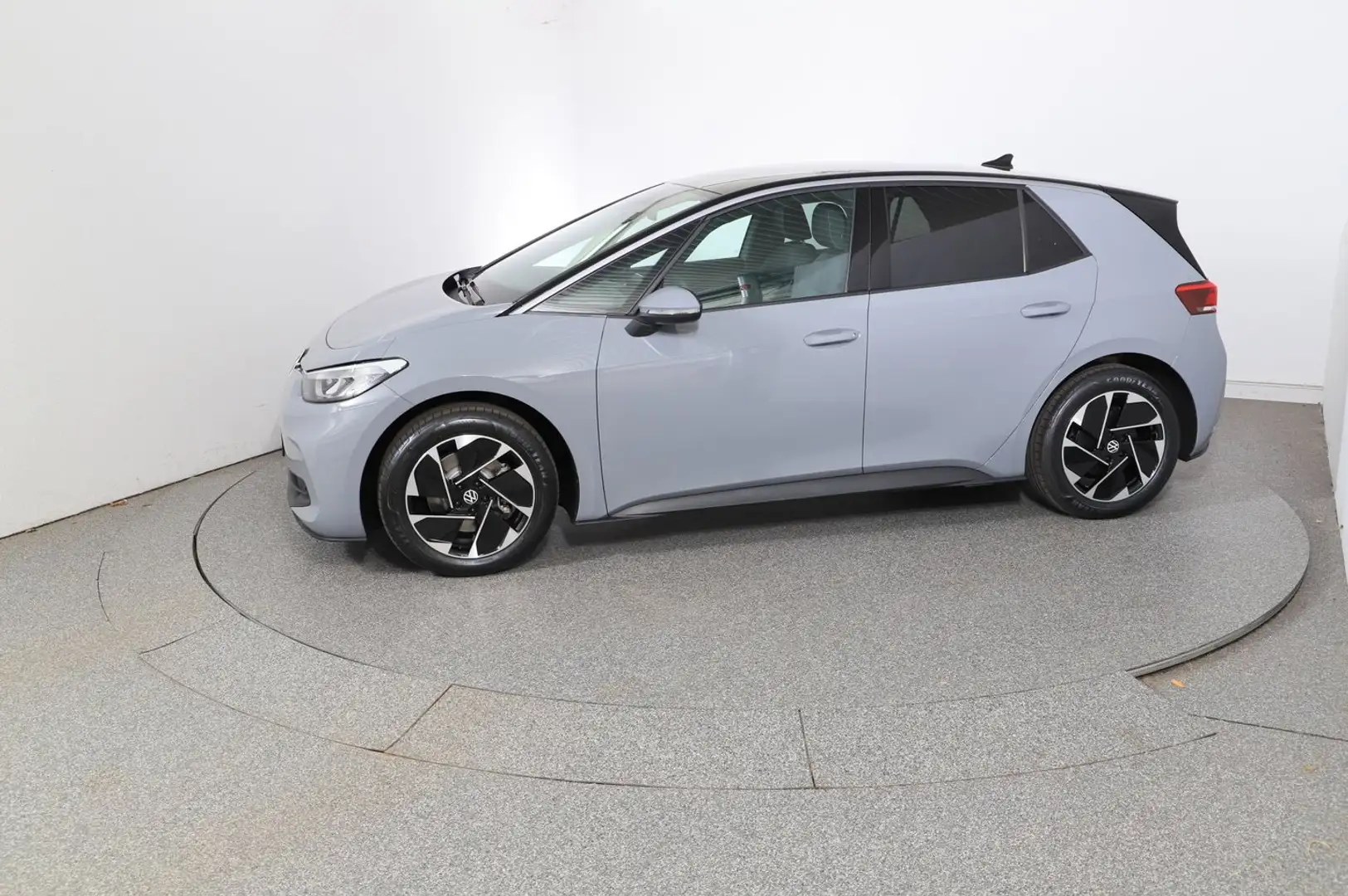 Volkswagen ID.3 Pure 125 kW Business Grau - 2