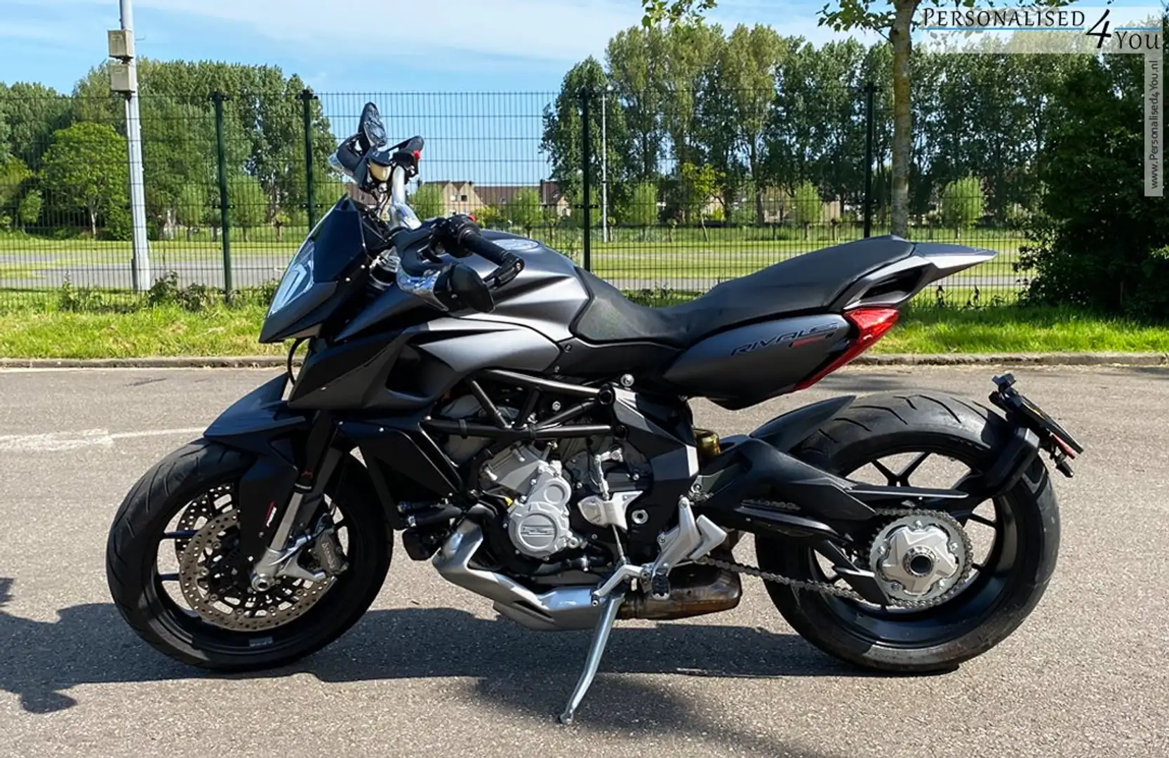 MV Agusta Rivale 800 EAS | QUICKSHIFTER | LED Grau - 2