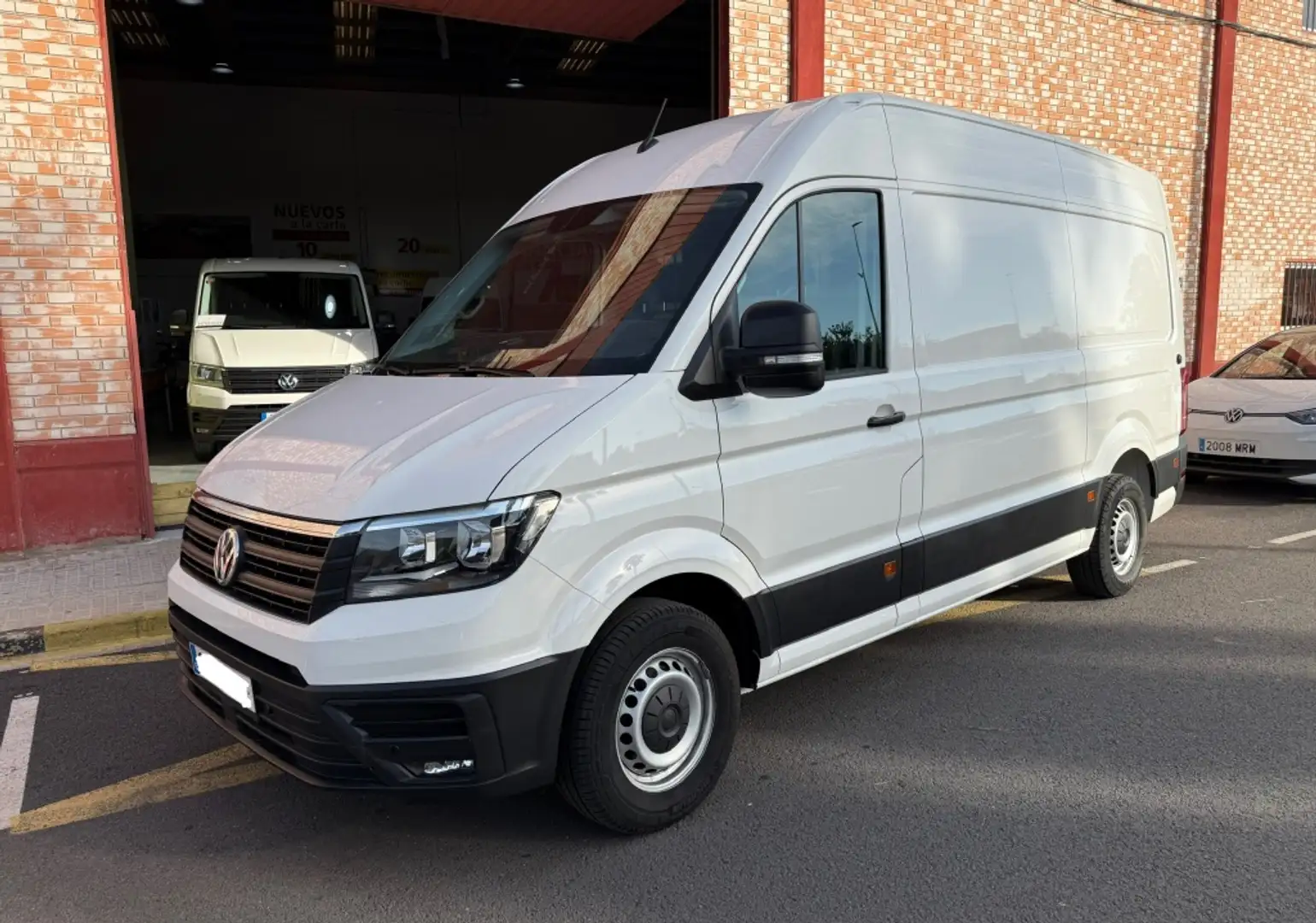 Volkswagen Crafter Furgón 2.0TDI SCR 35 BM L3H2 75kW Blanco - 1