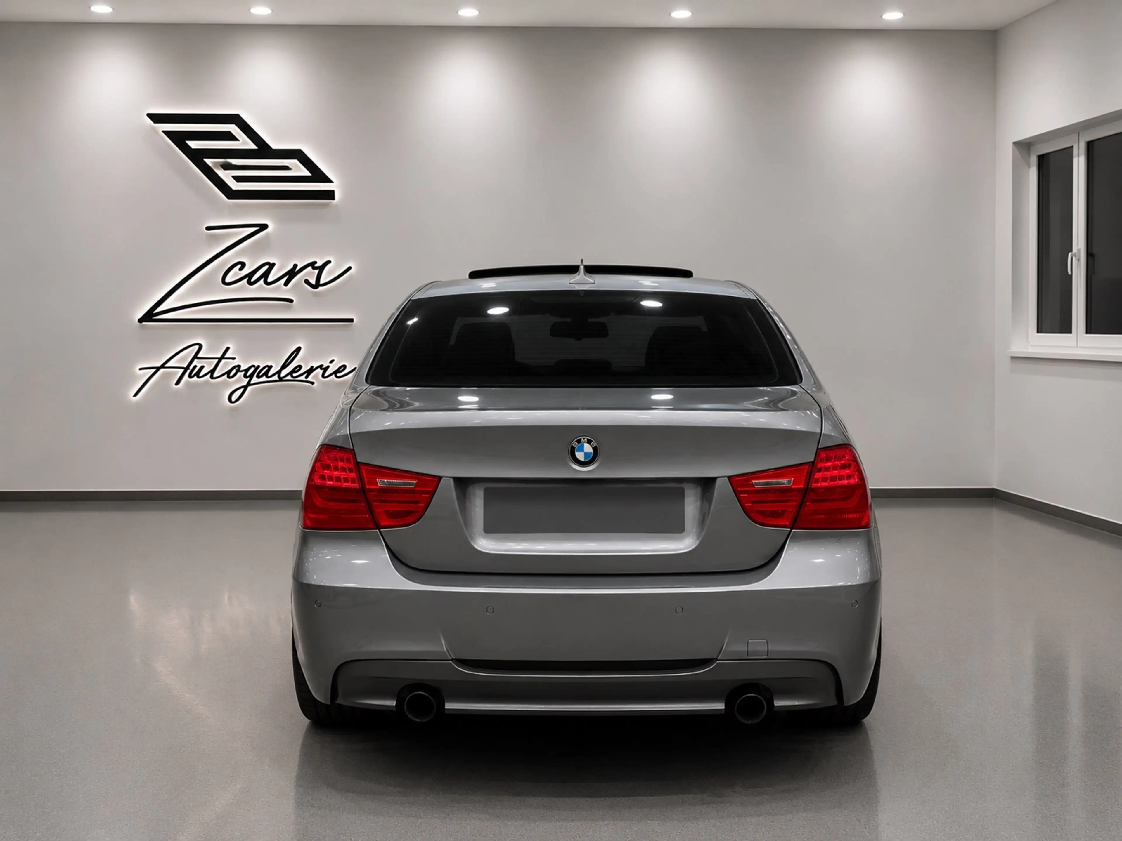 BMW 335 335d Aut. M ab Werk // Edition — photo 3