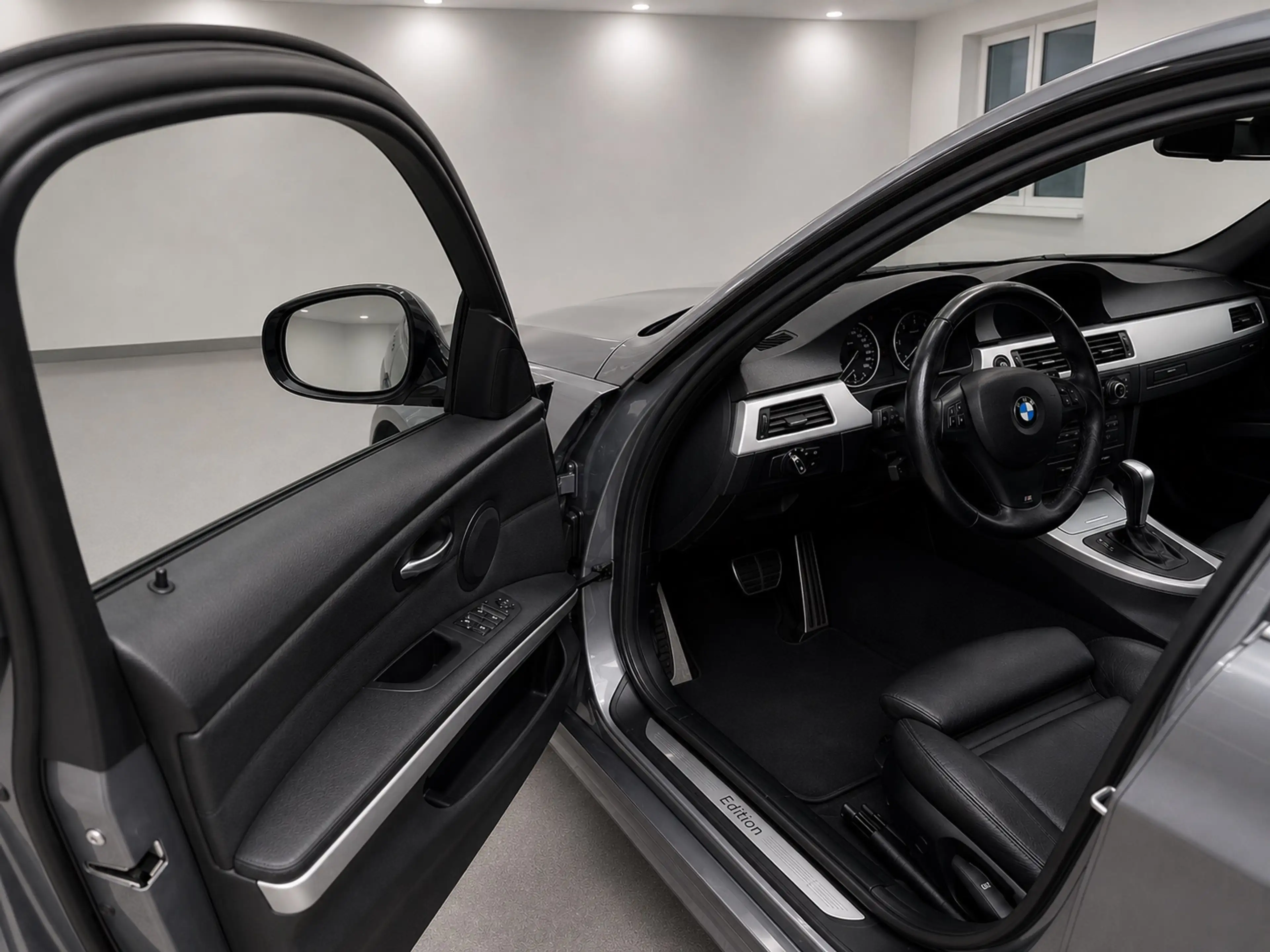 BMW 335 335d Aut. M ab Werk // Edition — photo 8