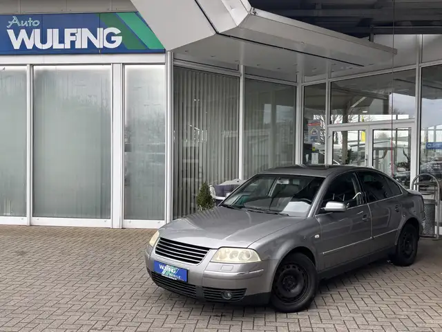 Volkswagen Passat V6 TDI Tiptronic Highline NAVI KLIMA Temp.
