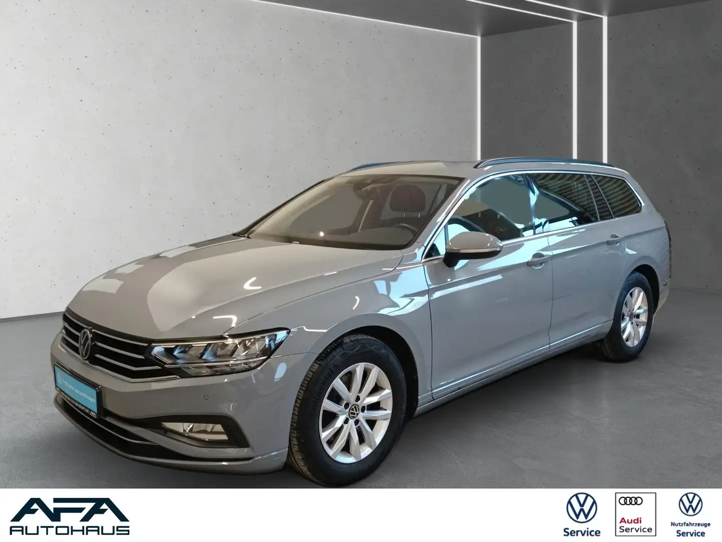 Volkswagen Passat Variant 1.5 TSI Business LED*Navi*ACC*RFK Grau - 1