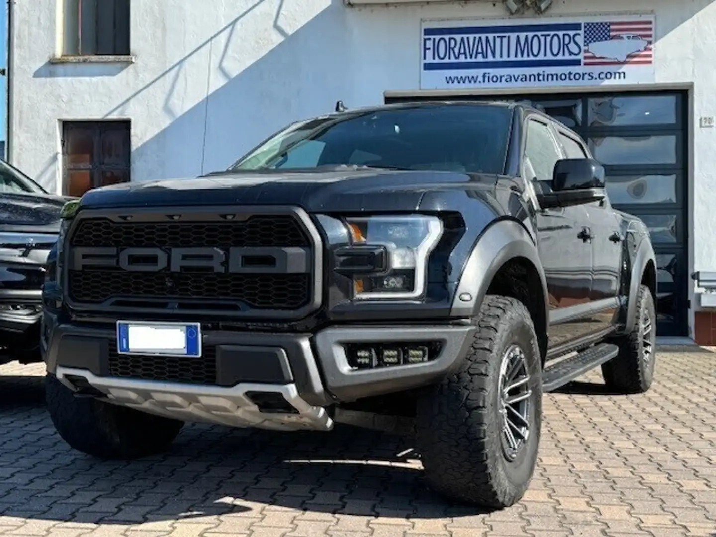 Ford F 150 RAPTOR SUPER CREW CAB Fekete - 1