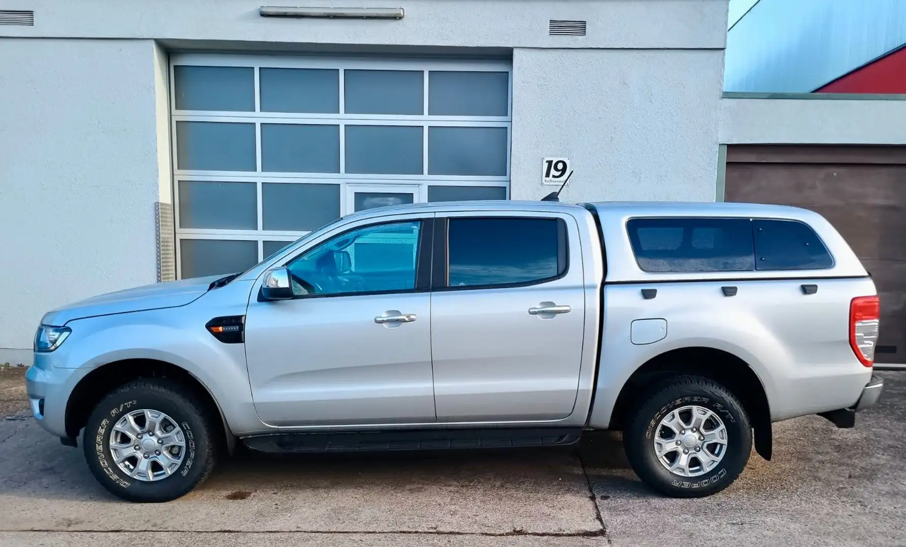 Ford Ranger XLT Doppelkabine 4x4 HARDTOP WINTERRÄDER Argent - 1