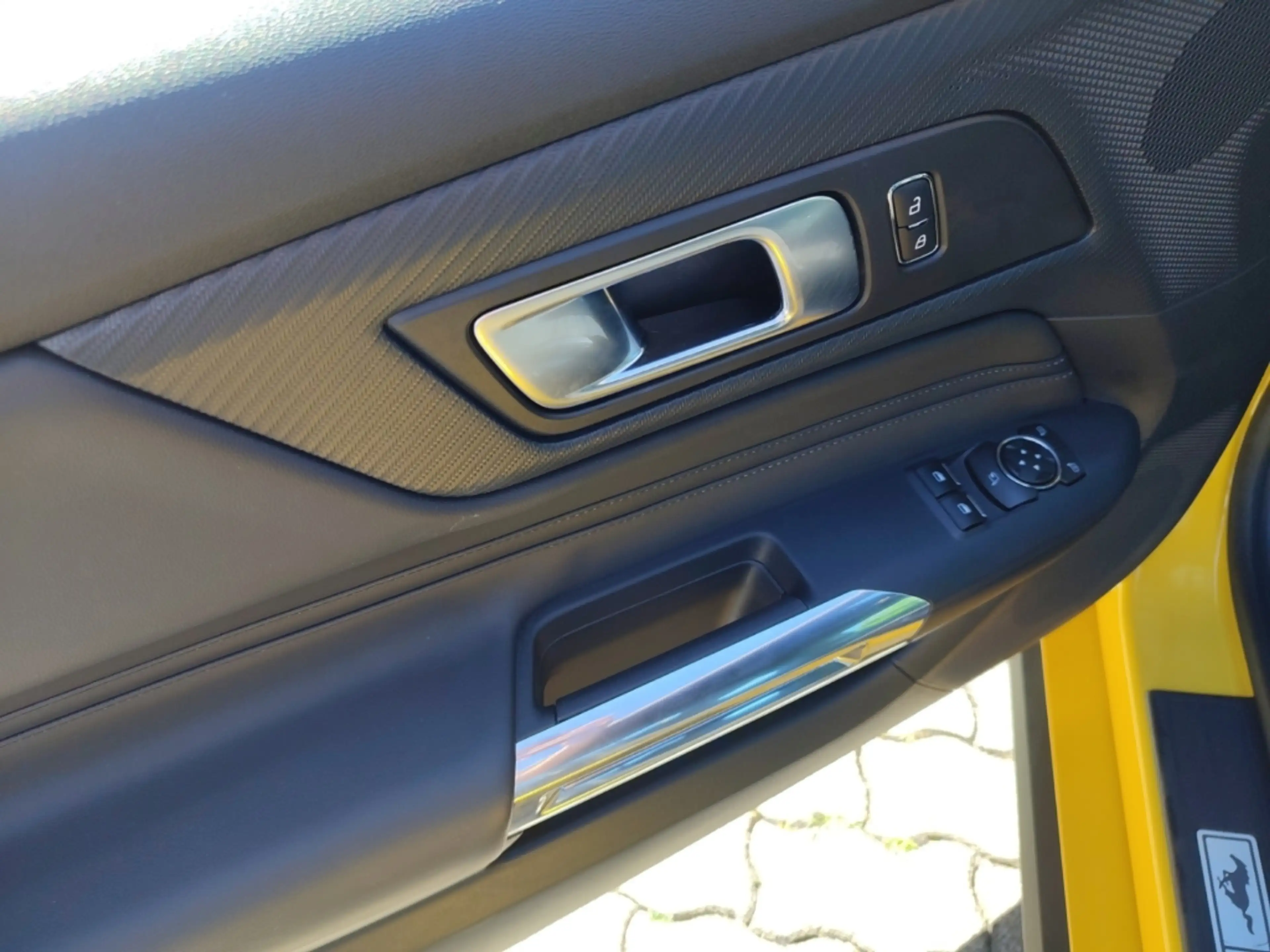 Ford Mustang Fastback 5.0 Ti-VCT V8 328 kW GT Navi Leder Sounds — photo 7