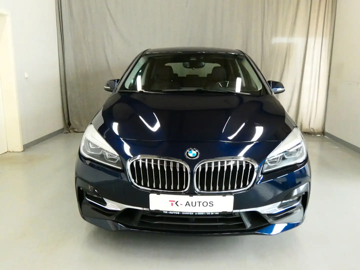 BMW 220 220 Luxury Line,1.Hand,Navi,Leder,LED,HUD,ACC Blau - 2