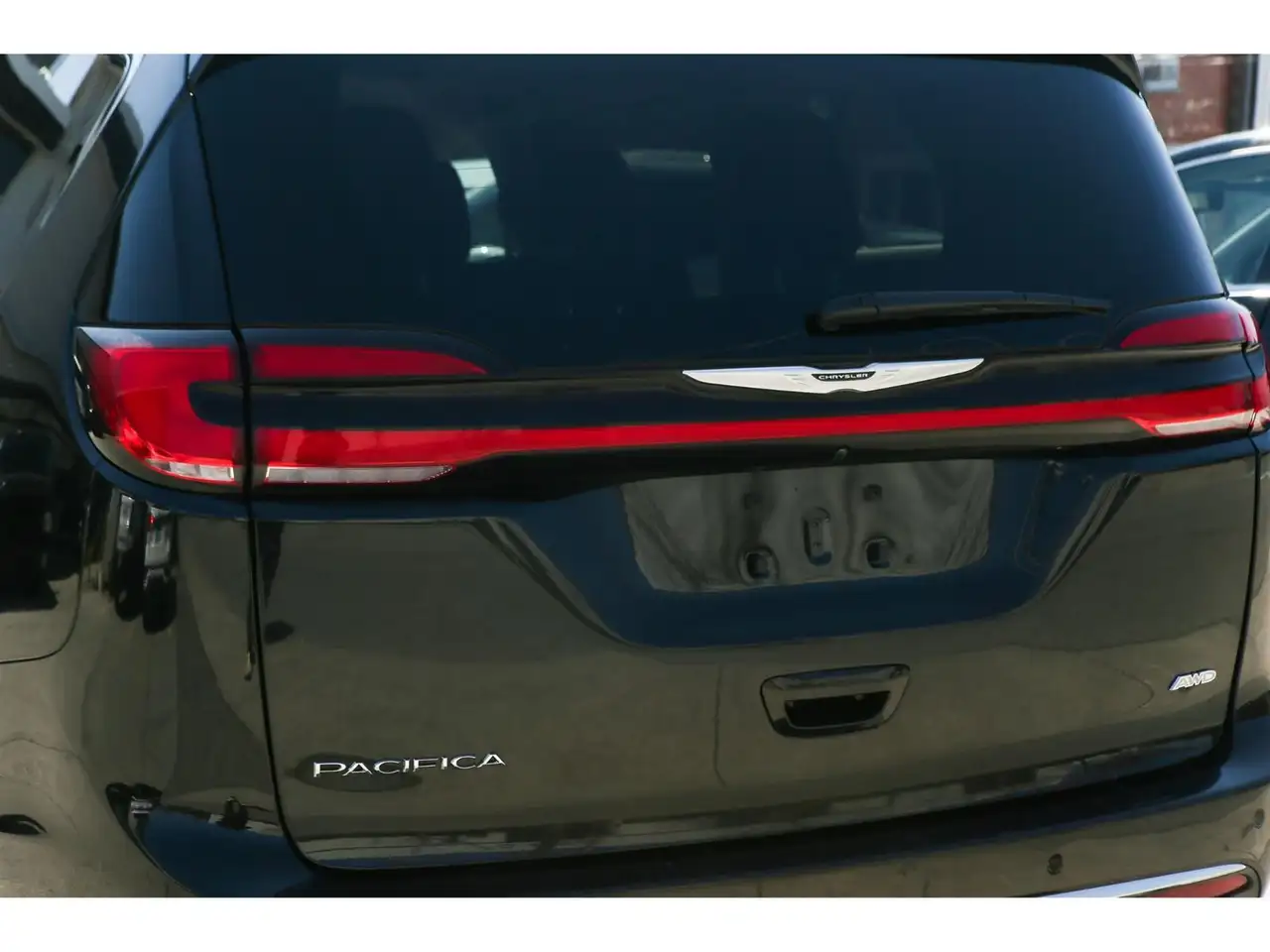 Chrysler Pacifica снимка Chrysler Pacifica