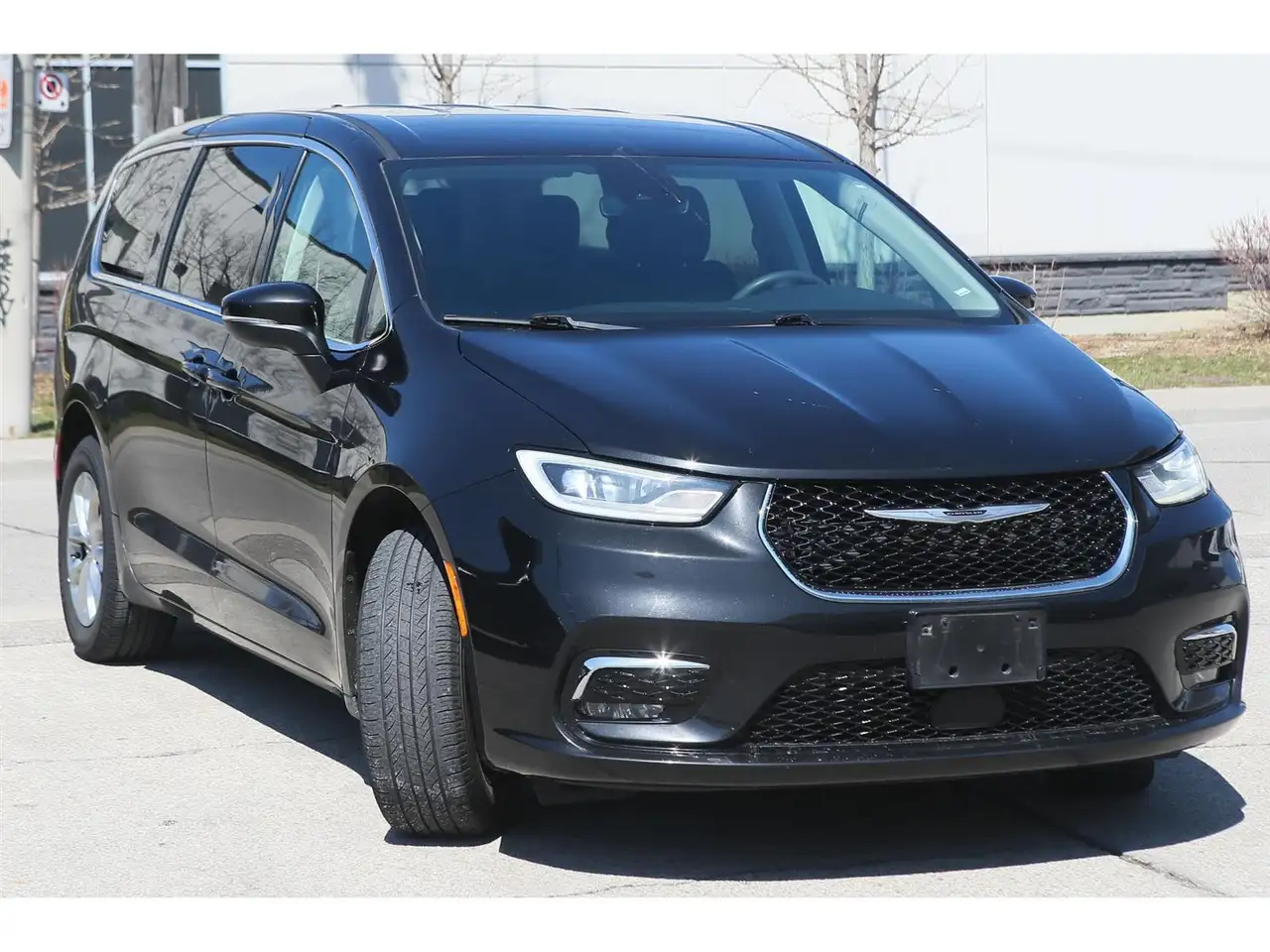 Chrysler Pacifica снимка Chrysler Pacifica