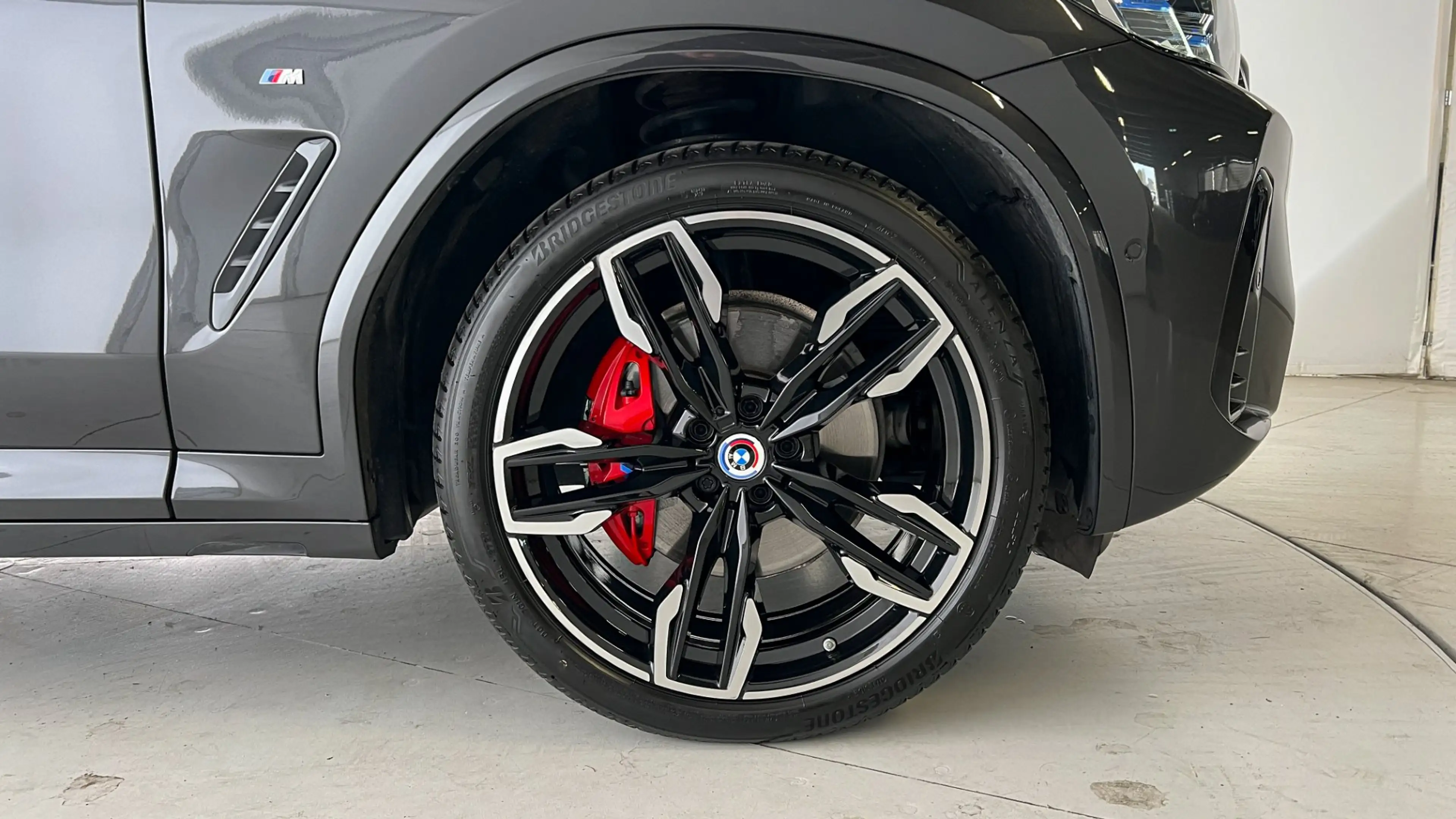 BMW X4 M40i — photo 7