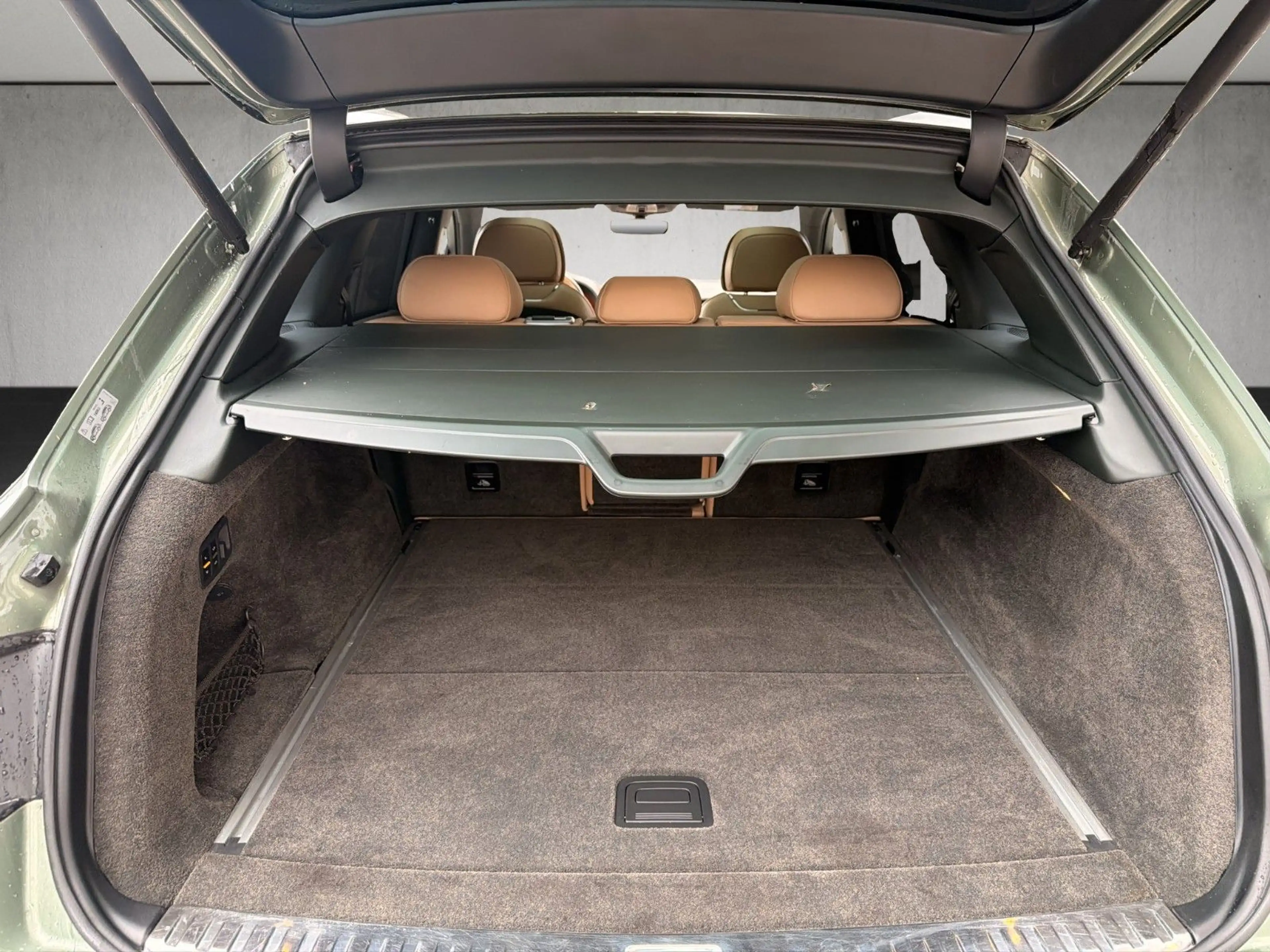 Bentley Bentayga 6.0 W12 4WD*Carbon*Pano*Nachtsicht — photo 6