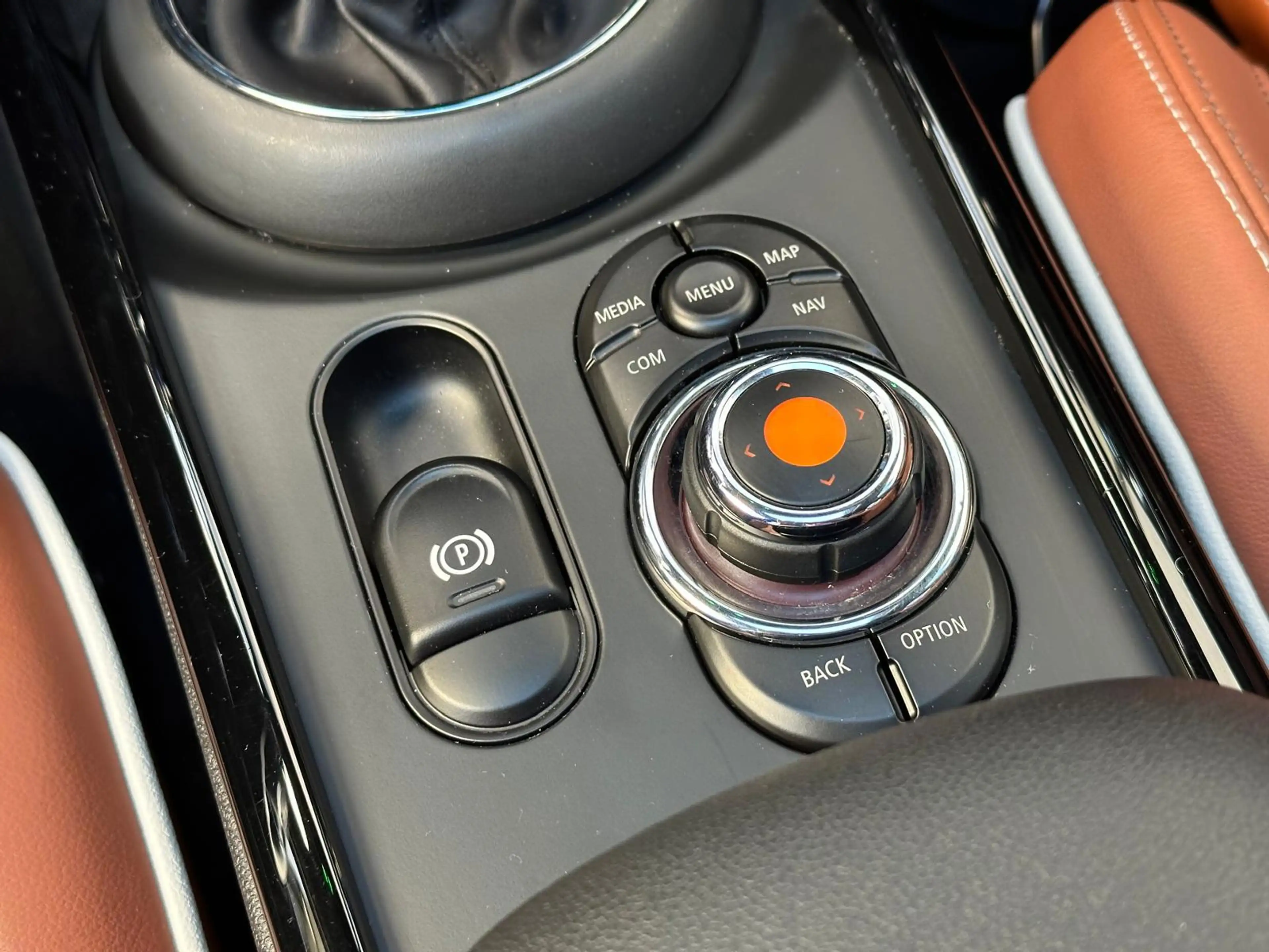 MINI Cooper Clubman 1.5 YOURS Facelift |Pano |Digi.Dash |Leder |Navi | — photo 17