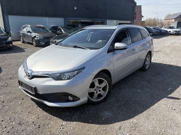 Auris SW 1.6 D-4D Dynamic Fume Blanc Legerement