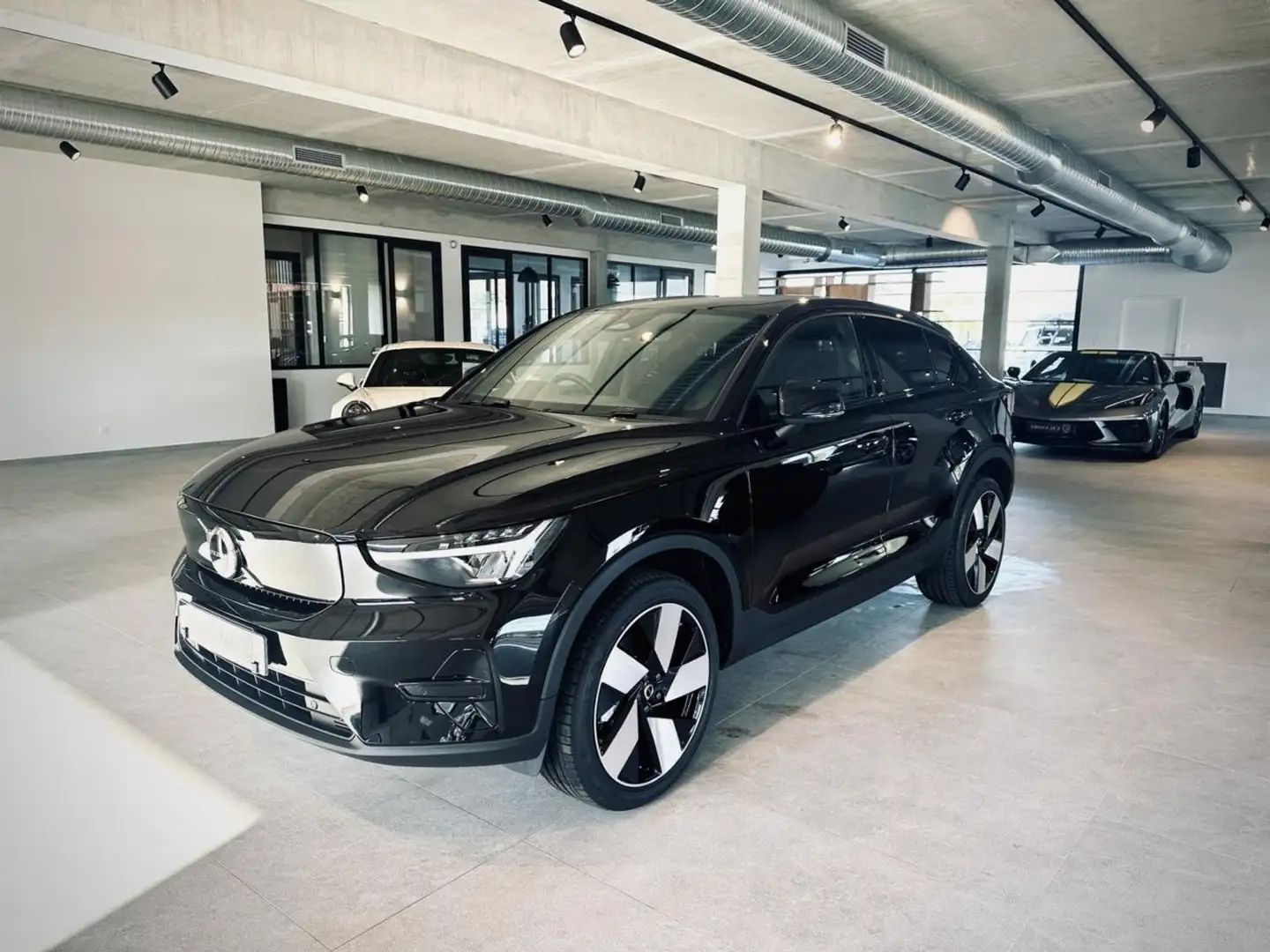 Volvo C40 Recharge Twin AWD 408 CH Negro - 1