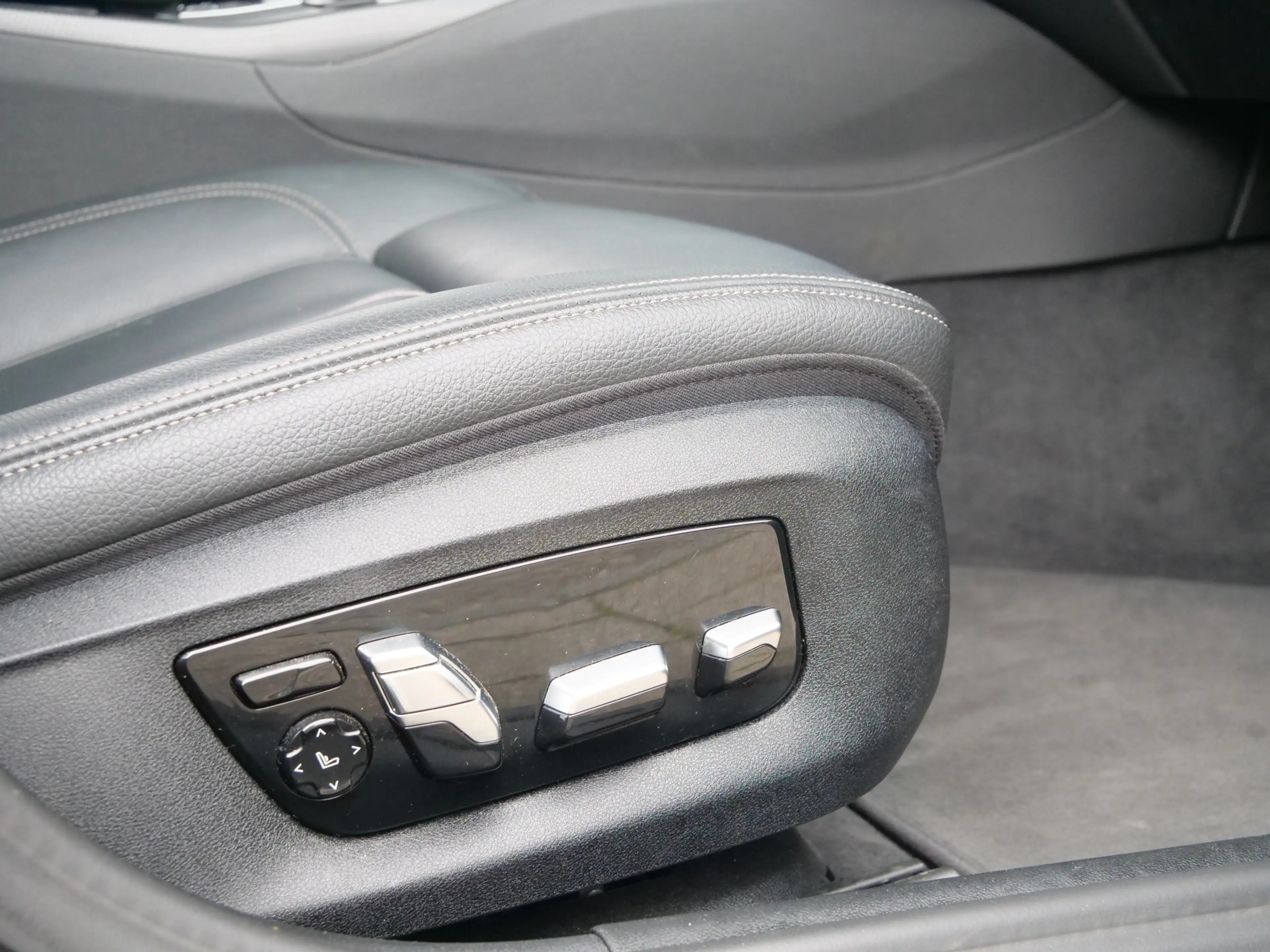BMW 520 5-serie 520i High Executive Edition 184 Pk Automaa — photo 12