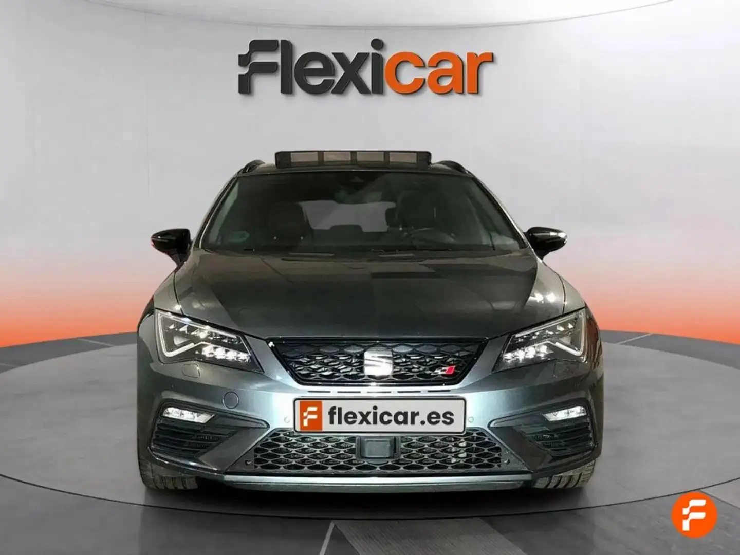 SEAT Leon ST 2.0 TSI 300cv 4Driv DSG-6 St&Sp CUPRA Gelb - 2