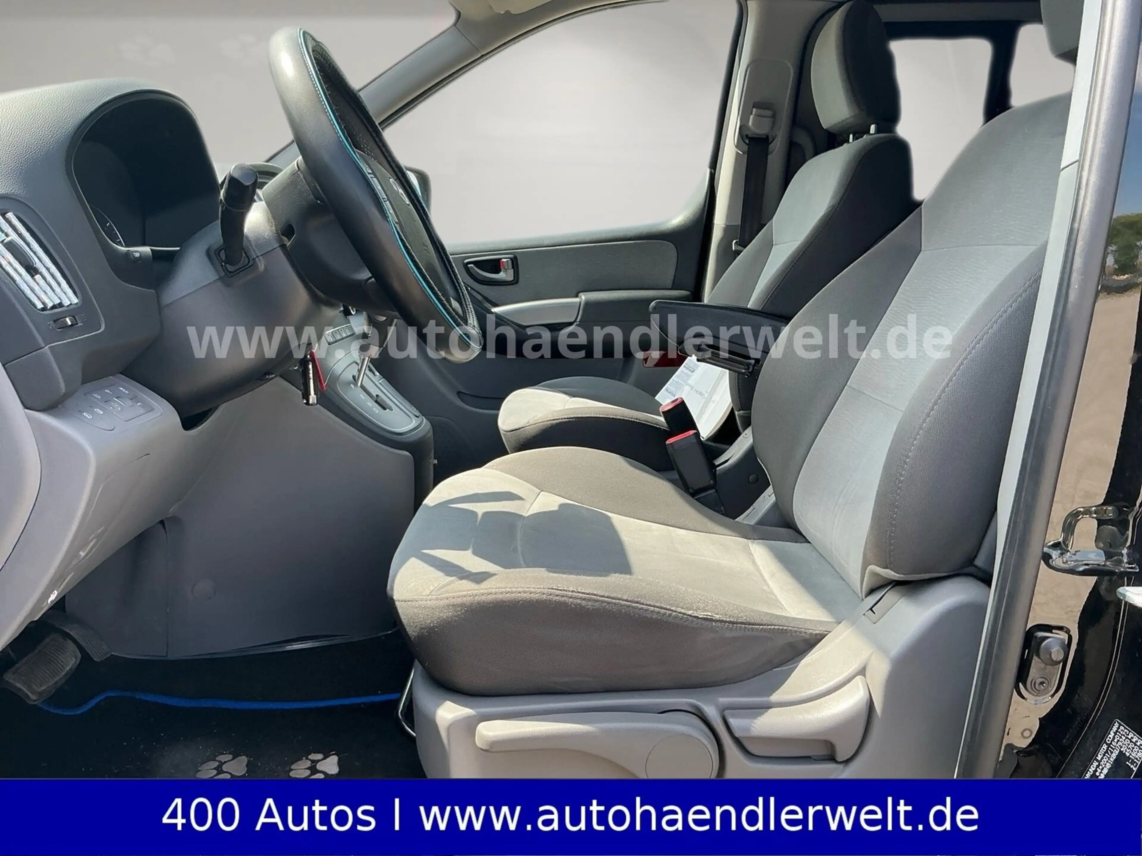 Hyundai H-1 2.5 CRDi Travel Premium — photo 9