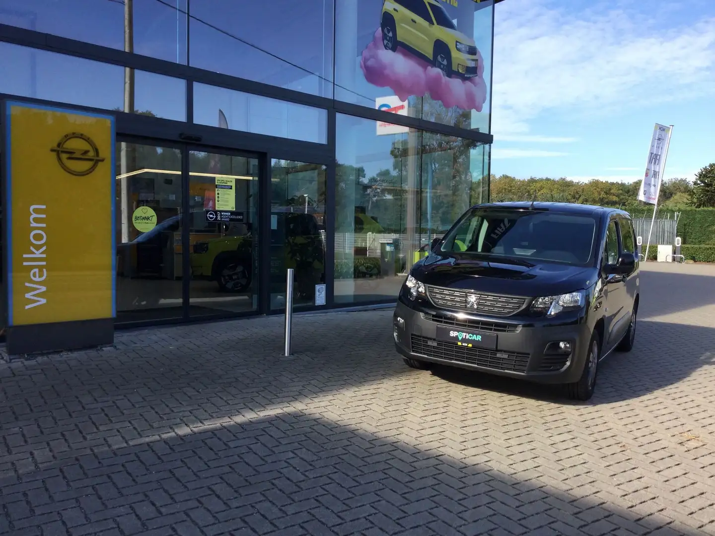 Peugeot Partner Standard L1 Light PureTech S/S Schwarz - 1