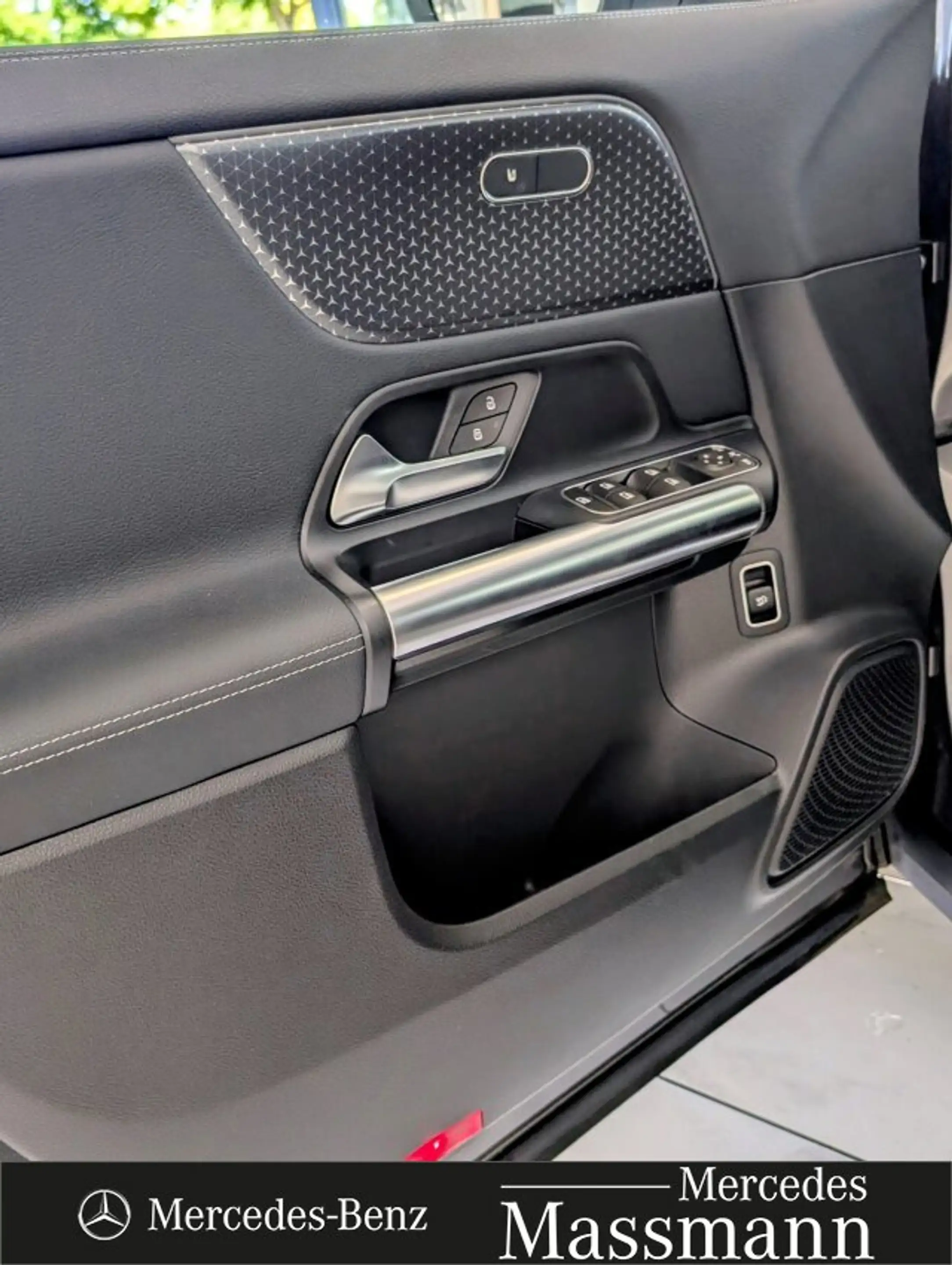 Mercedes-Benz EQA 250 EQA 250+ Progressive Navi/Klima/LED/Park-Assist. — photo 7