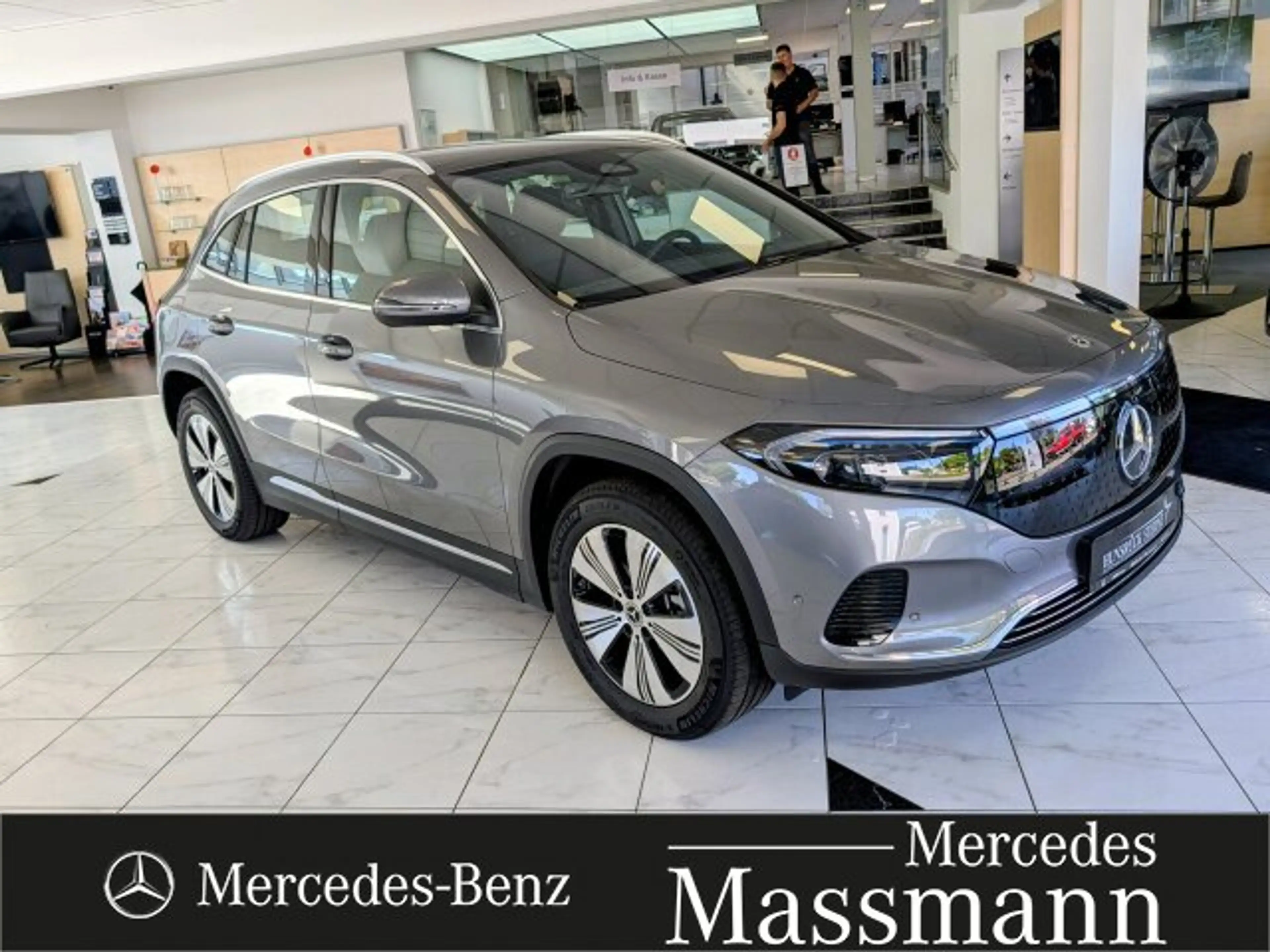 Mercedes-Benz EQA 250 EQA 250+ Progressive Navi/Klima/LED/Park-Assist. — photo 2