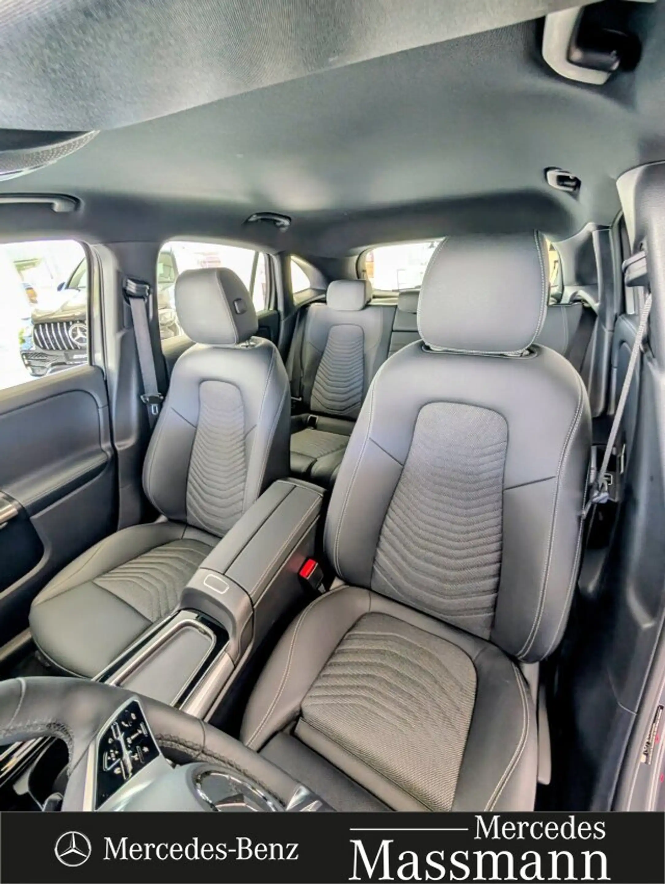 Mercedes-Benz EQA 250 EQA 250+ Progressive Navi/Klima/LED/Park-Assist. — photo 9