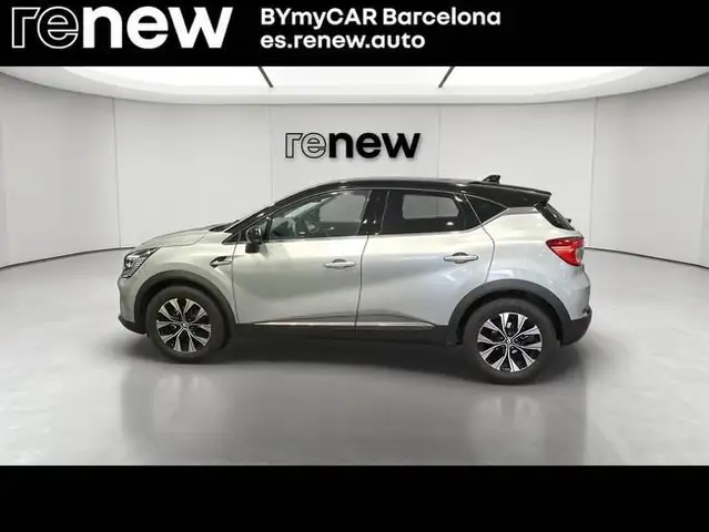 Renault Captur view 4