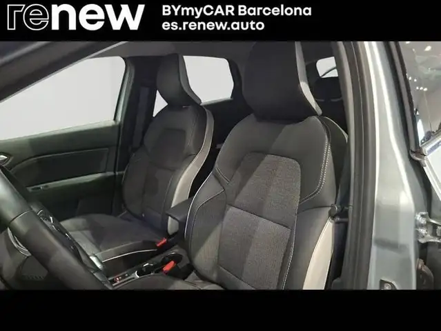 Renault Captur view 17