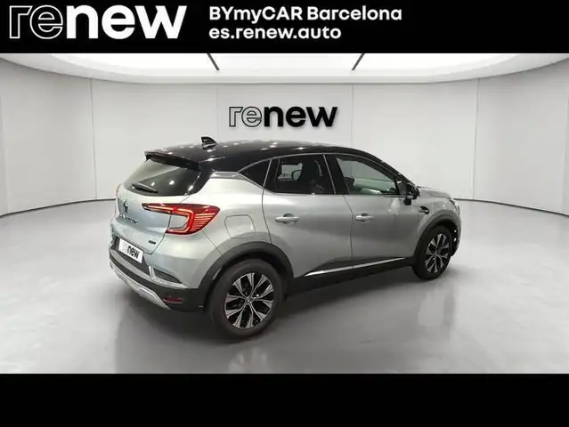 Renault Captur view 3