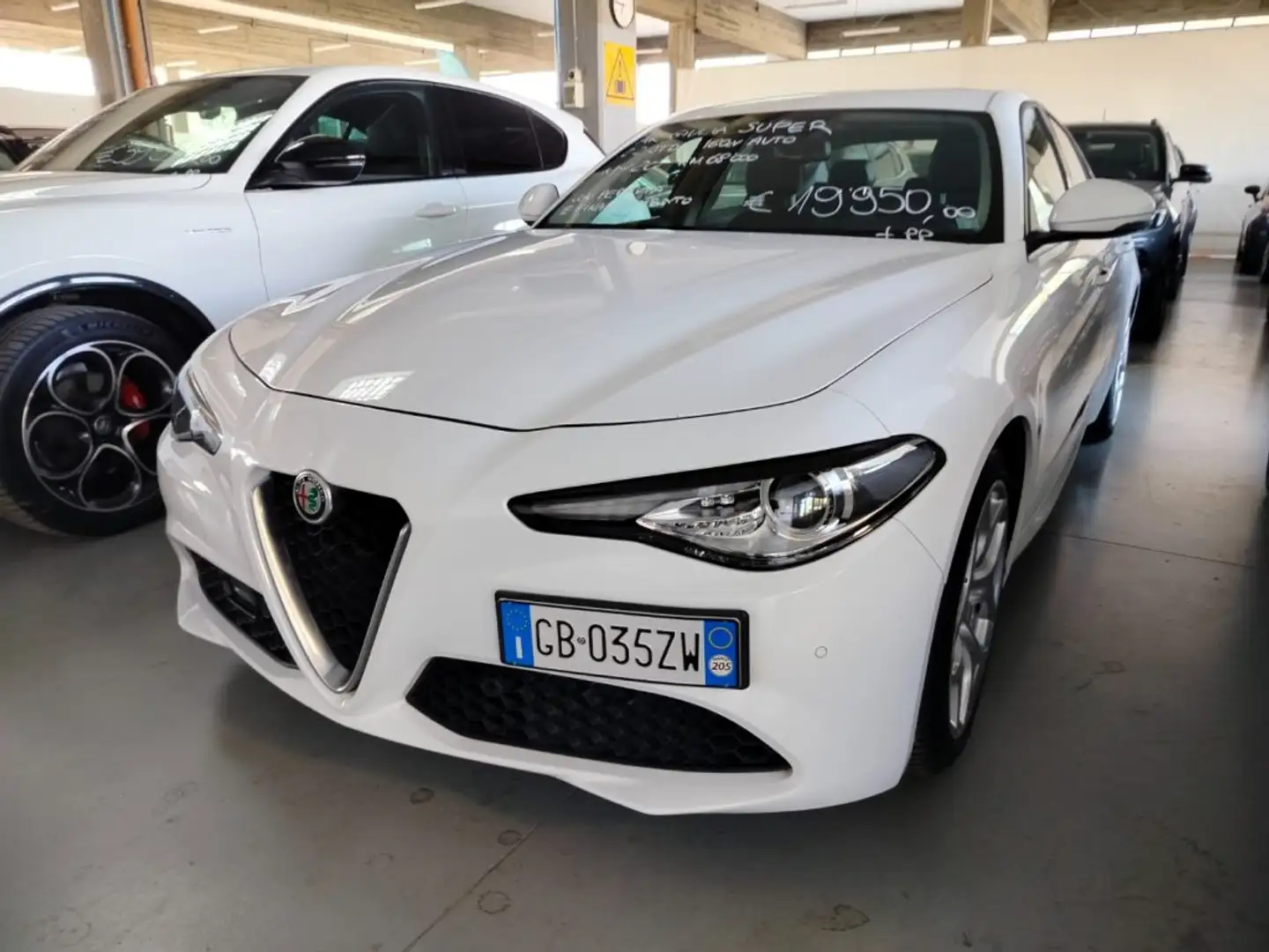 Alfa Romeo Giulia 2.2 Turbodiesel 160CV AT8 Super Blanc - 1