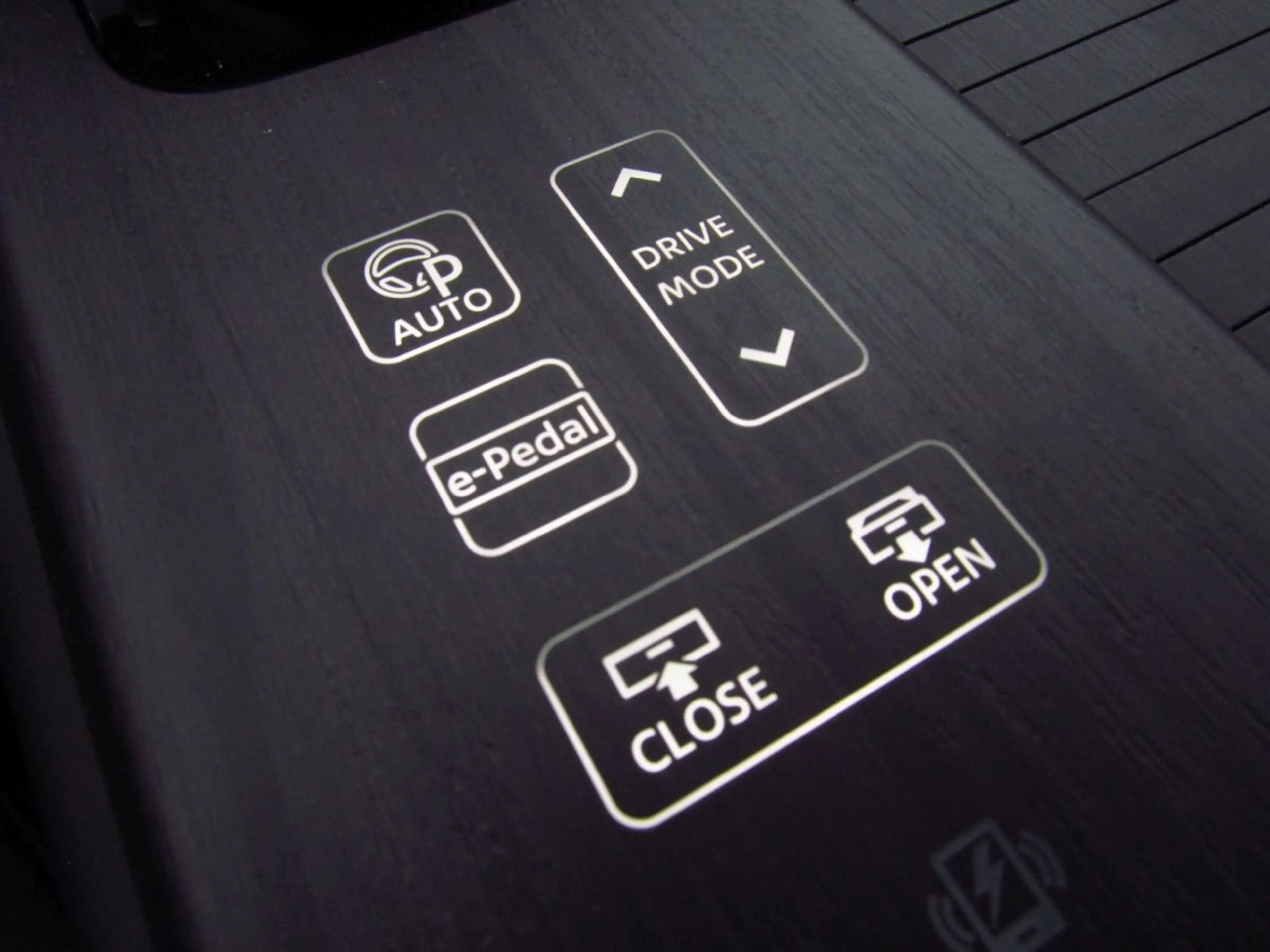 Nissan Ariya Ariya 87 kWh Evolve Pack — photo 14