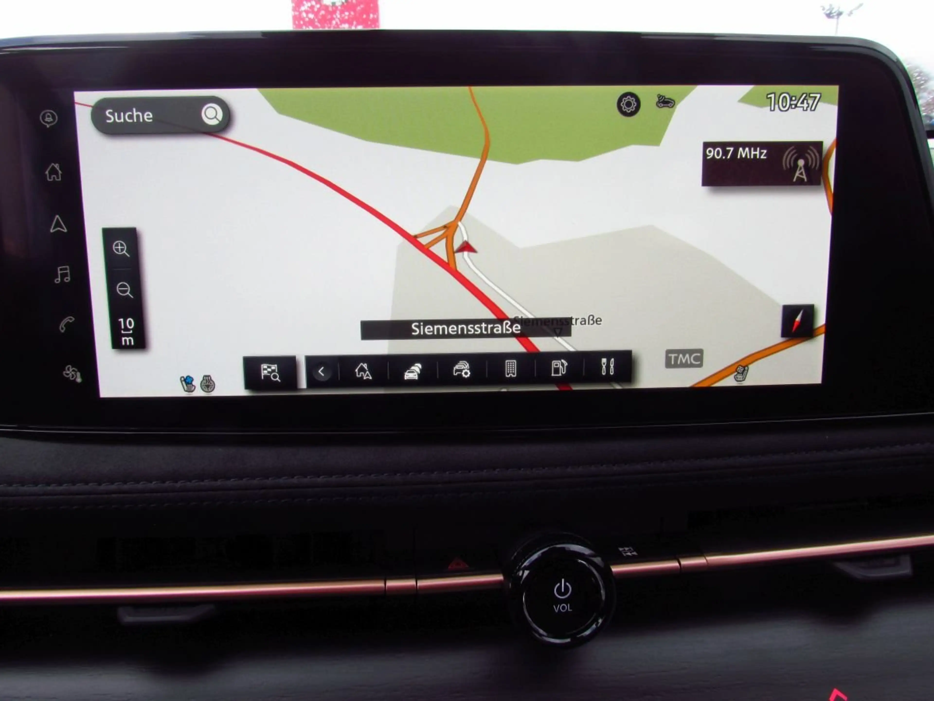 Nissan Ariya Ariya 87 kWh Evolve Pack — photo 10