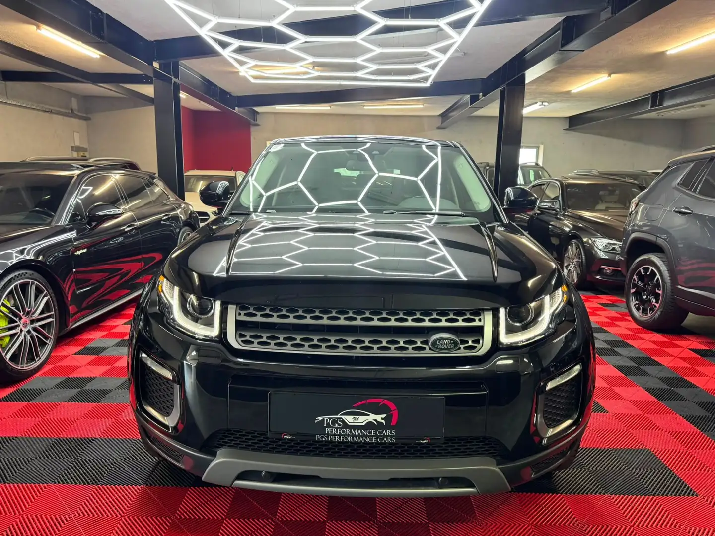 Land Rover Range Rover Evoque SE Dynamic 2,0 eD4 e-Capability Schwarz - 2