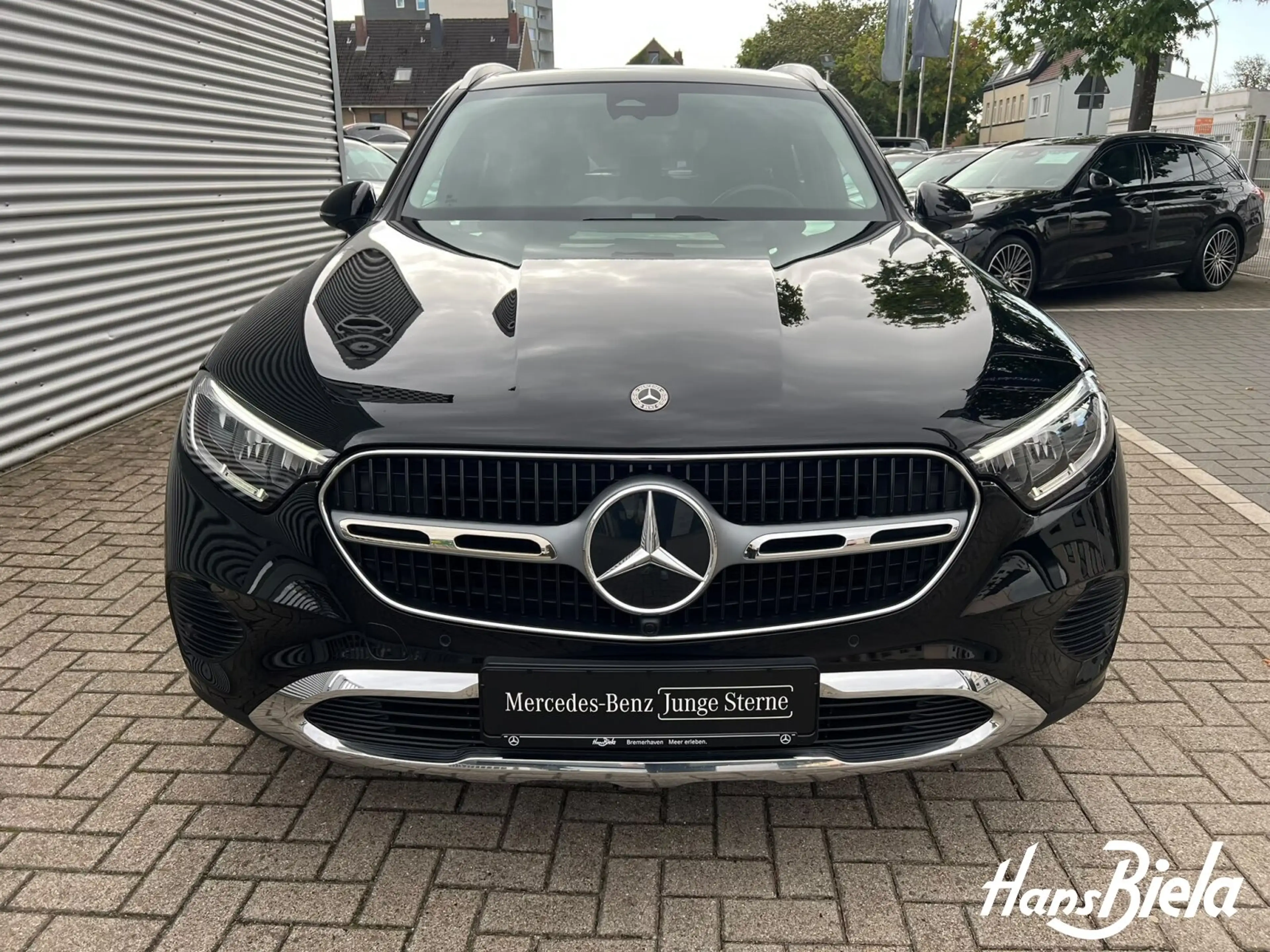 Mercedes-Benz GLC 200 GLC 200 4M Avantgarde/Pano/Dis/LED/Kam/AHK/Mem PSD — photo 2