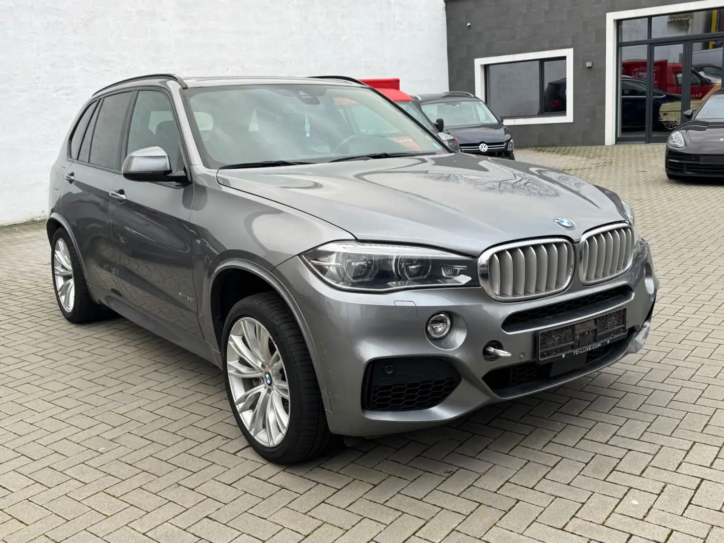 BMW X5 xDrive50i- M Sport- MOTORSCHADEN-7.Sitz-Pano- Gris - 2
