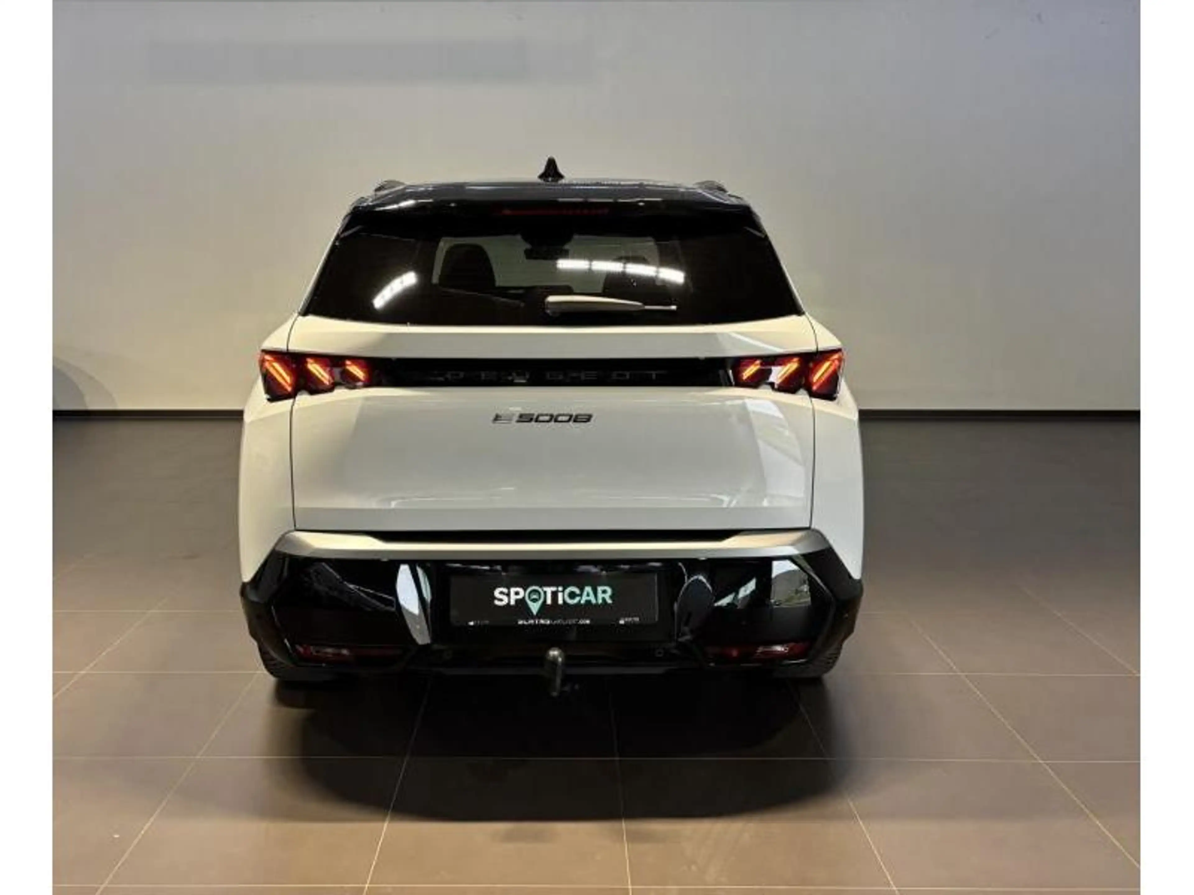 Peugeot 5008 GT EXCLUSIVE — photo 6