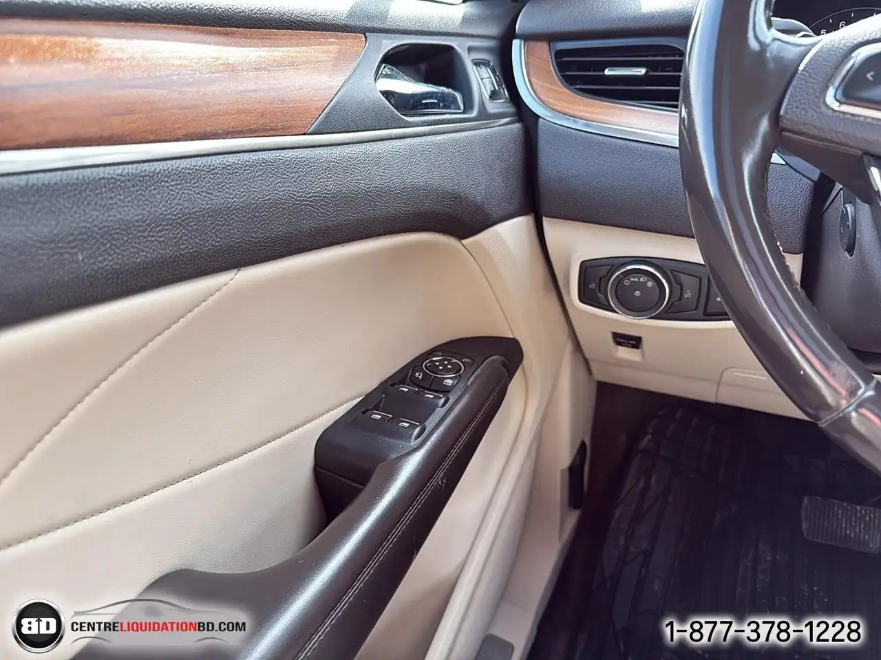 Lincoln MKC снимка Lincoln MKC