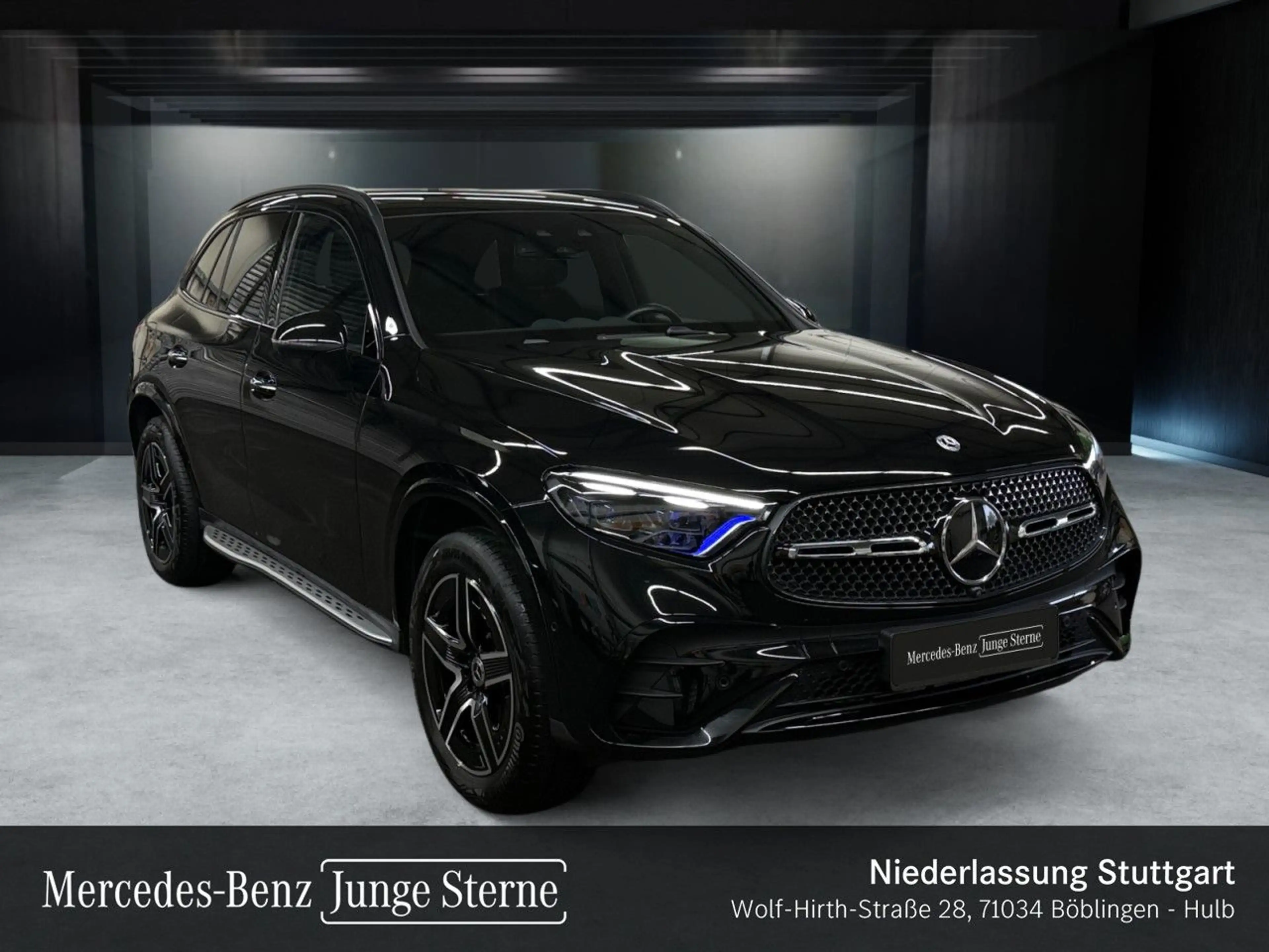 Mercedes-Benz GLC 300 e 4M AMG+NIGHT+PANO+360+AHK+KEYLESS+9G — photo 2