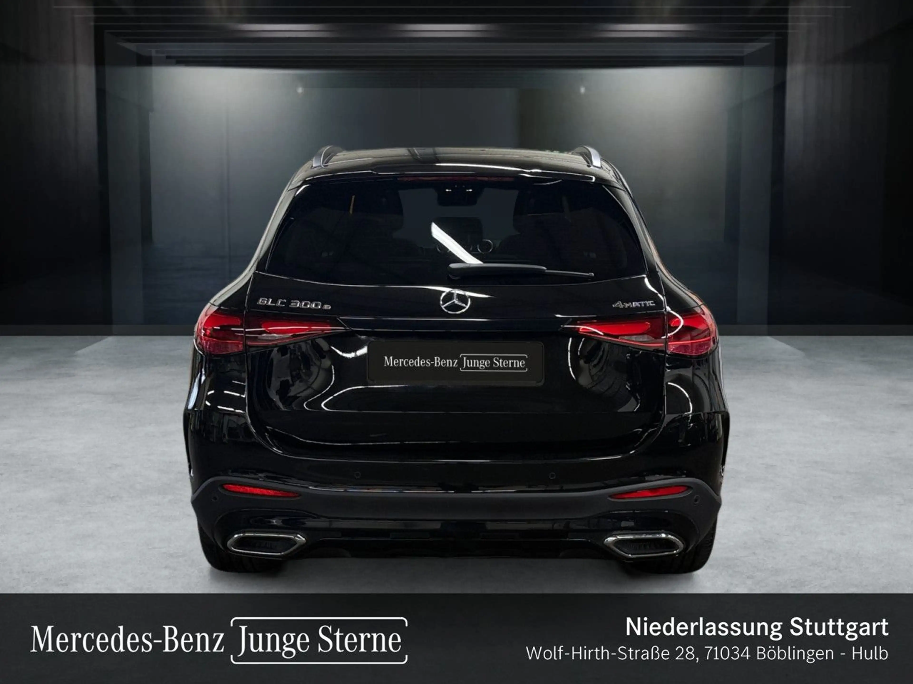 Mercedes-Benz GLC 300 e 4M AMG+NIGHT+PANO+360+AHK+KEYLESS+9G — photo 6