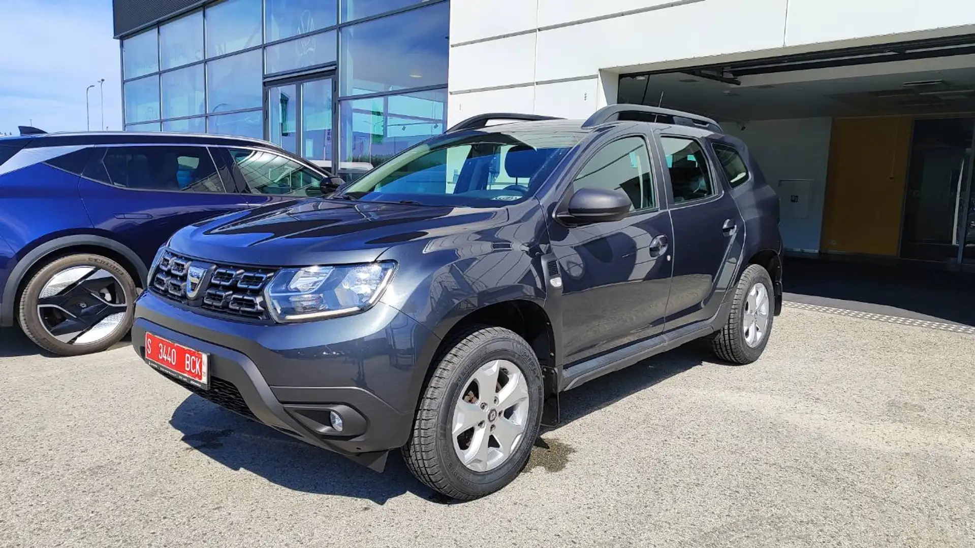 Dacia Duster 1.0 TCE Comfort 4x2 75kW Gris - 1