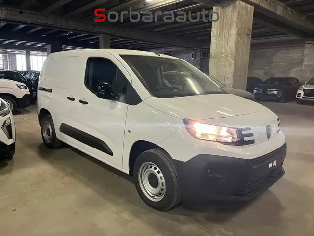 Peugeot Partner view 3