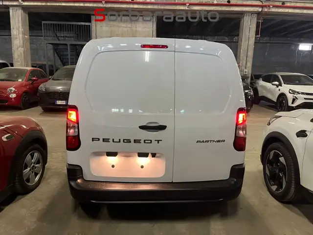 Peugeot Partner view 8