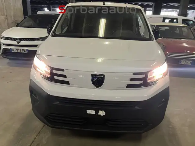 Peugeot Partner view 5