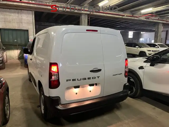 Peugeot Partner view 7