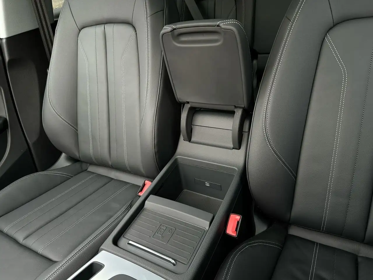 Audi Q5 снимка Audi Q5