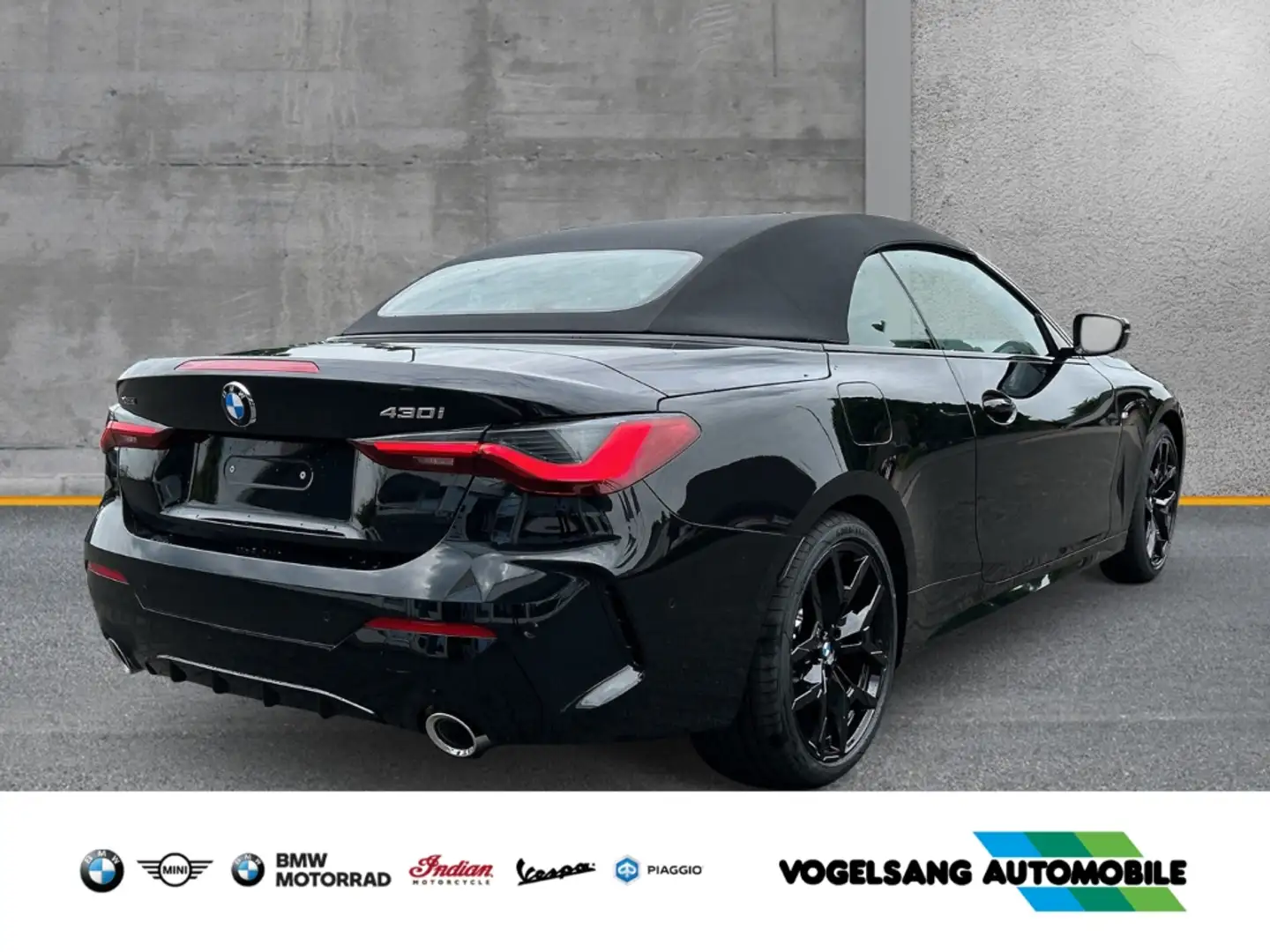 BMW 430 i xDrive Cabrio M Sport Schwarz - 2