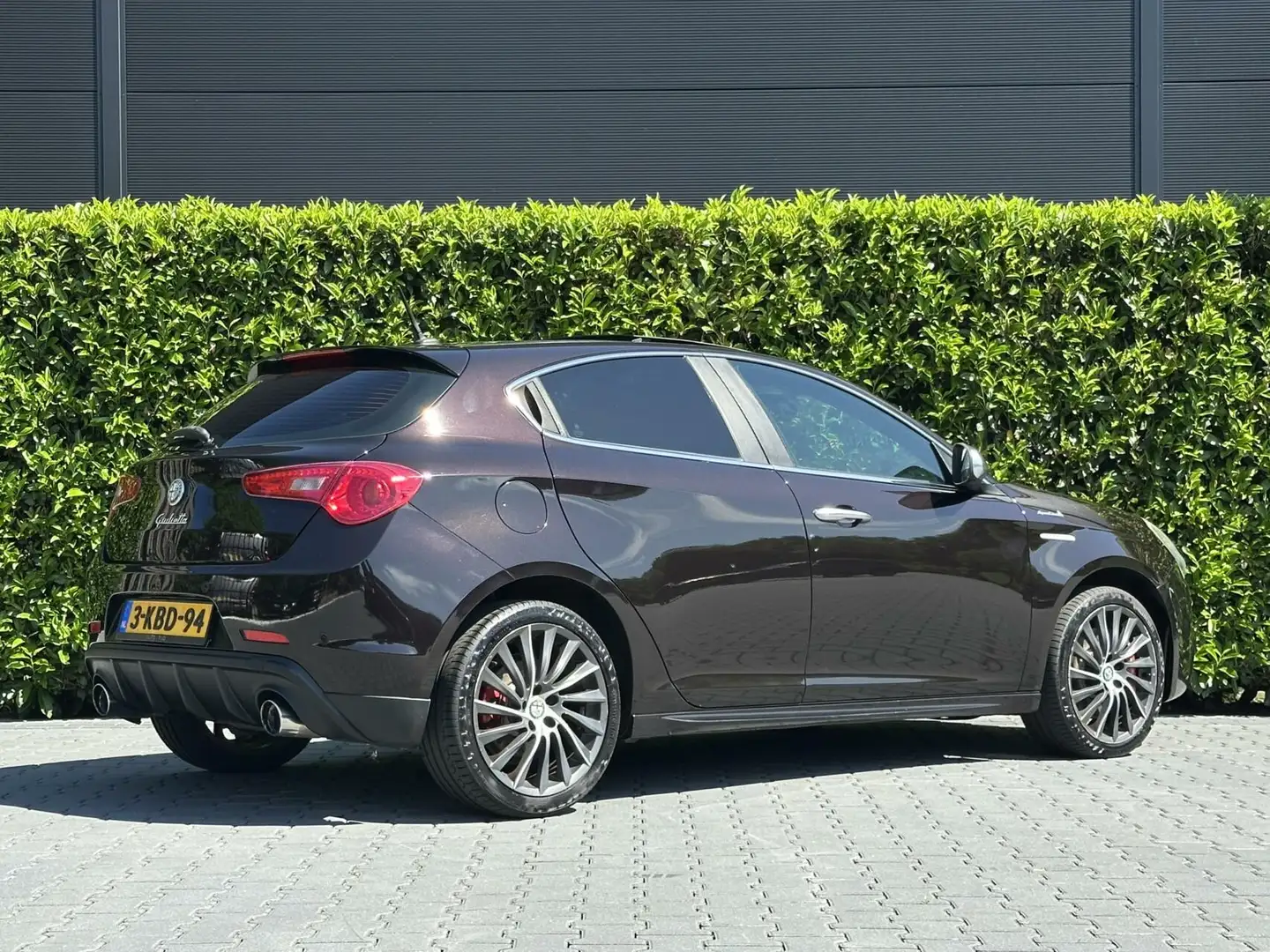 Alfa Romeo Giulietta 1.4 T Business Executive, INRUILKOOPJE, NL AUTO, N Zwart - 2