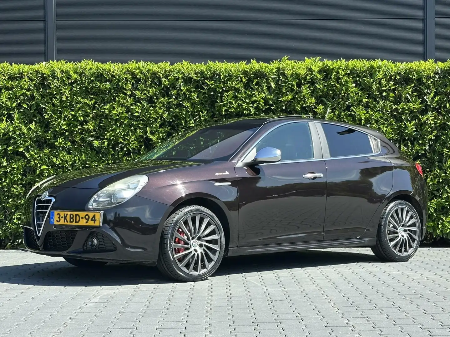 Alfa Romeo Giulietta 1.4 T Business Executive, INRUILKOOPJE, NL AUTO, N Zwart - 1