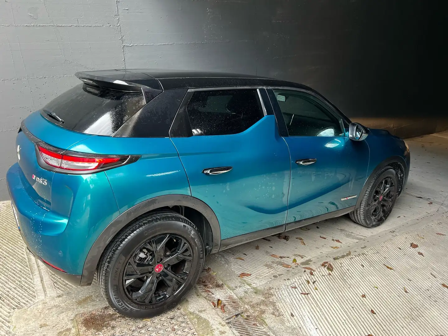 DS Automobiles DS 3 Crossback DS3 Crossback 1.5 bluehdi Performance Line Albastru - 2
