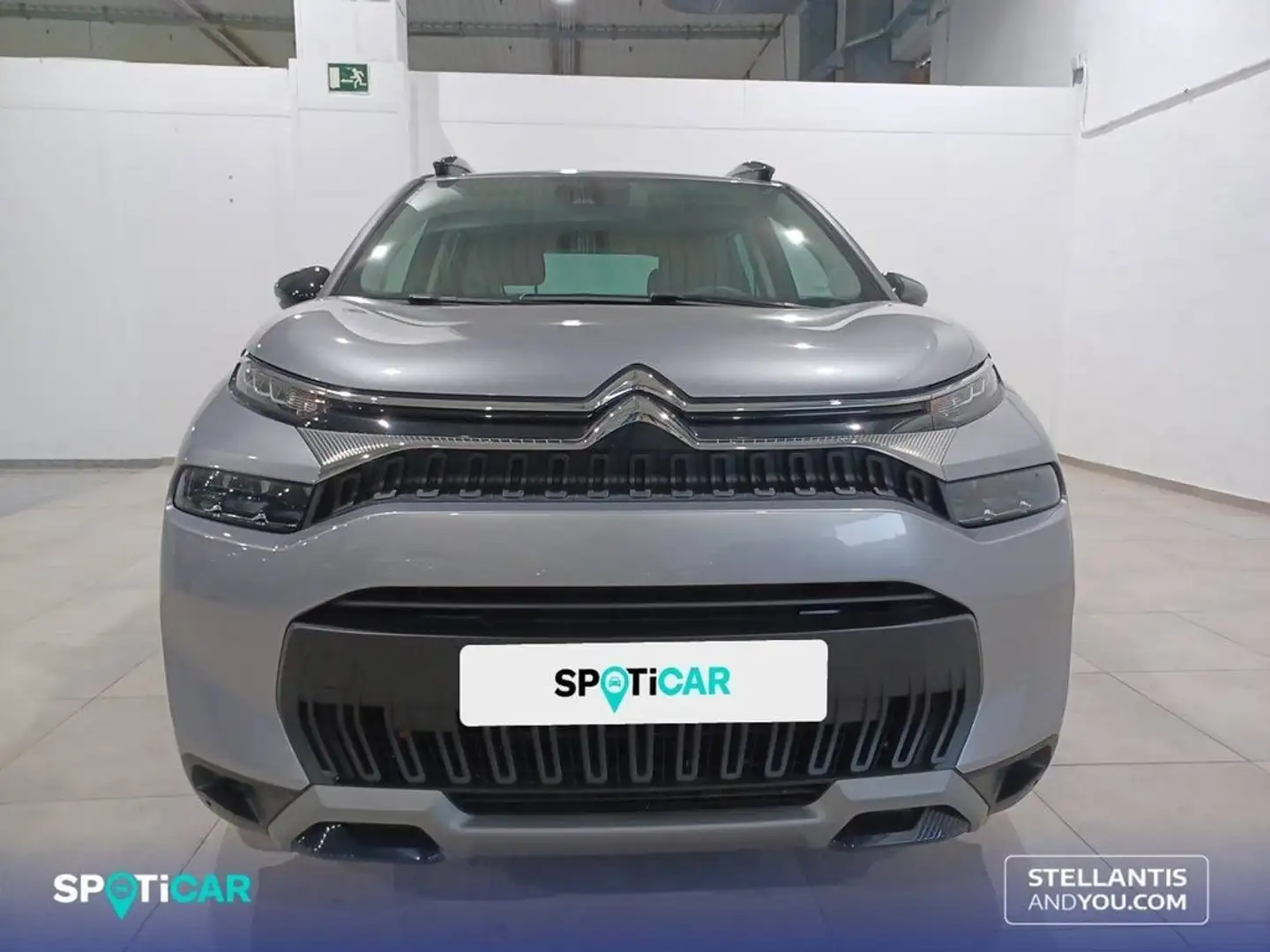 Citroen C3 Aircross Puretech S&S Plus 110 Gris - 2